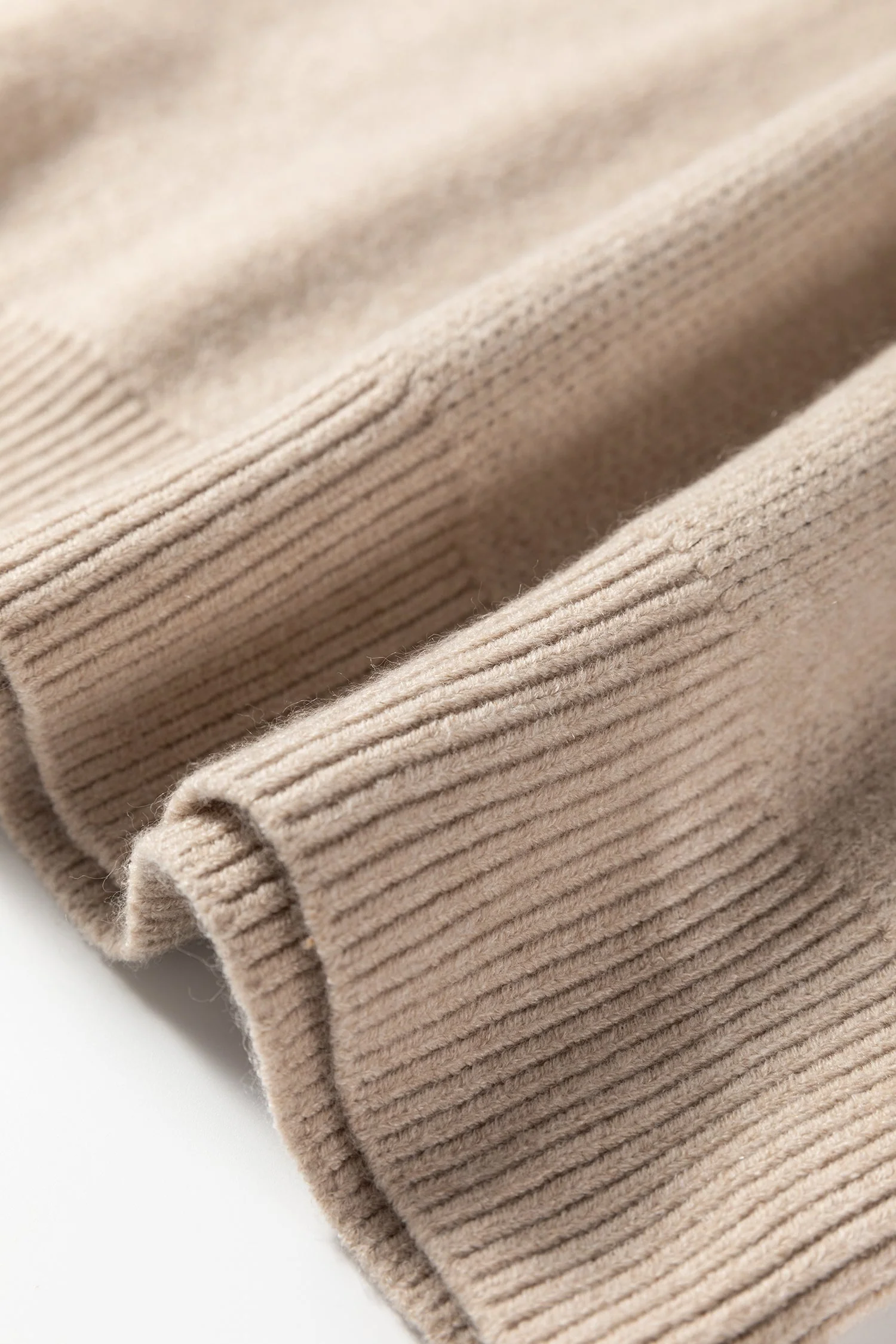 Threaded Pear Adrianna Detail Drop Shoulder Sweater - Image 6