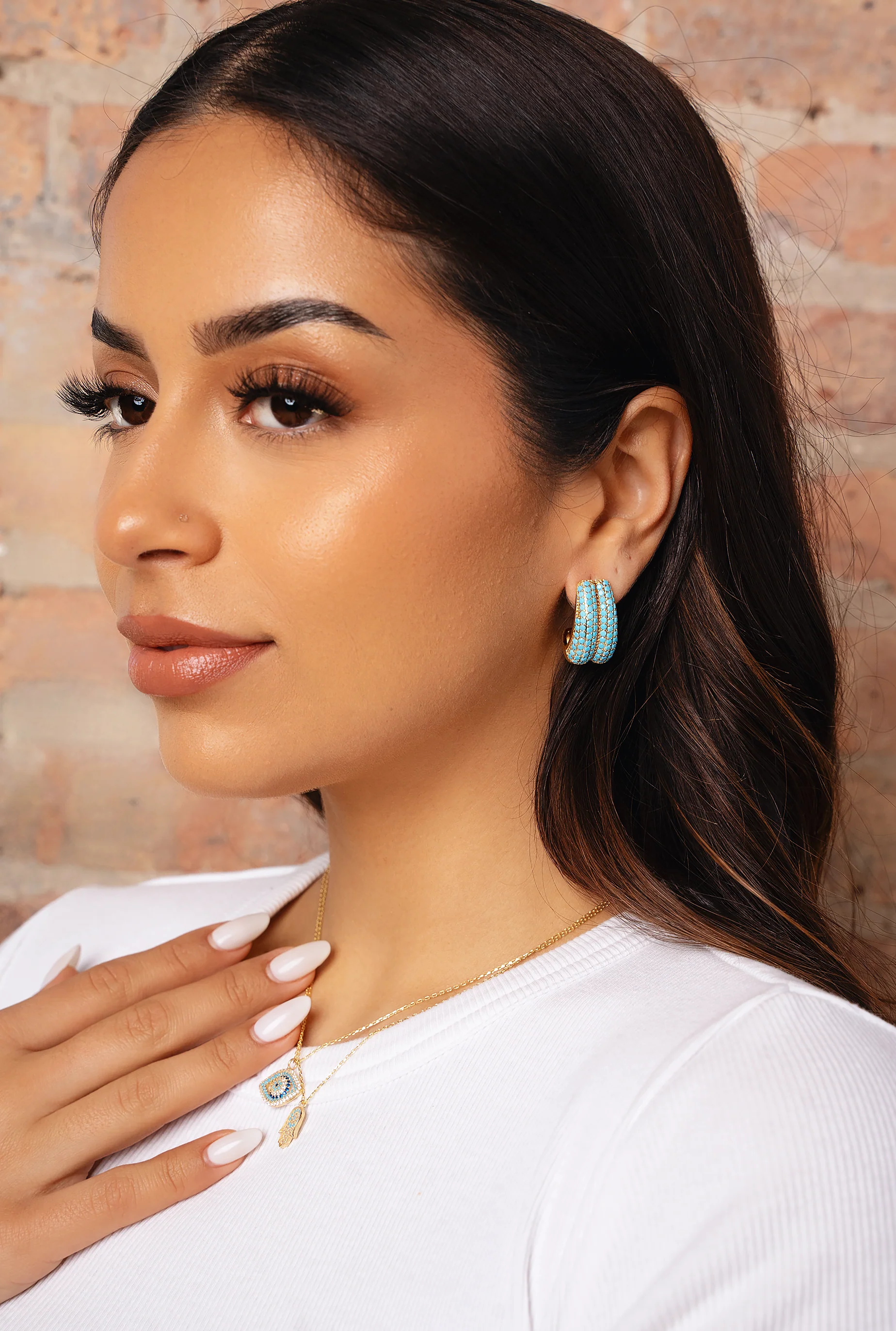 ALESSIA Hamsa Necklace - Image 6