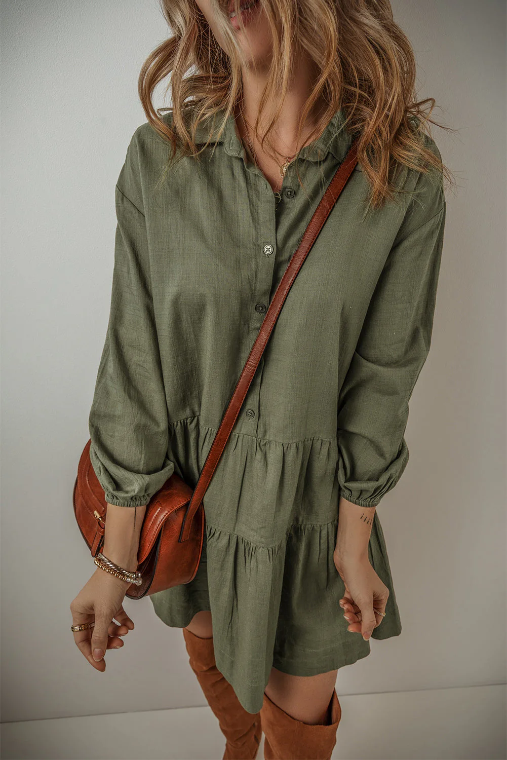 Threaded Pear Ariana Puff Sleeve Buttoned Tiered Dress - Image 3