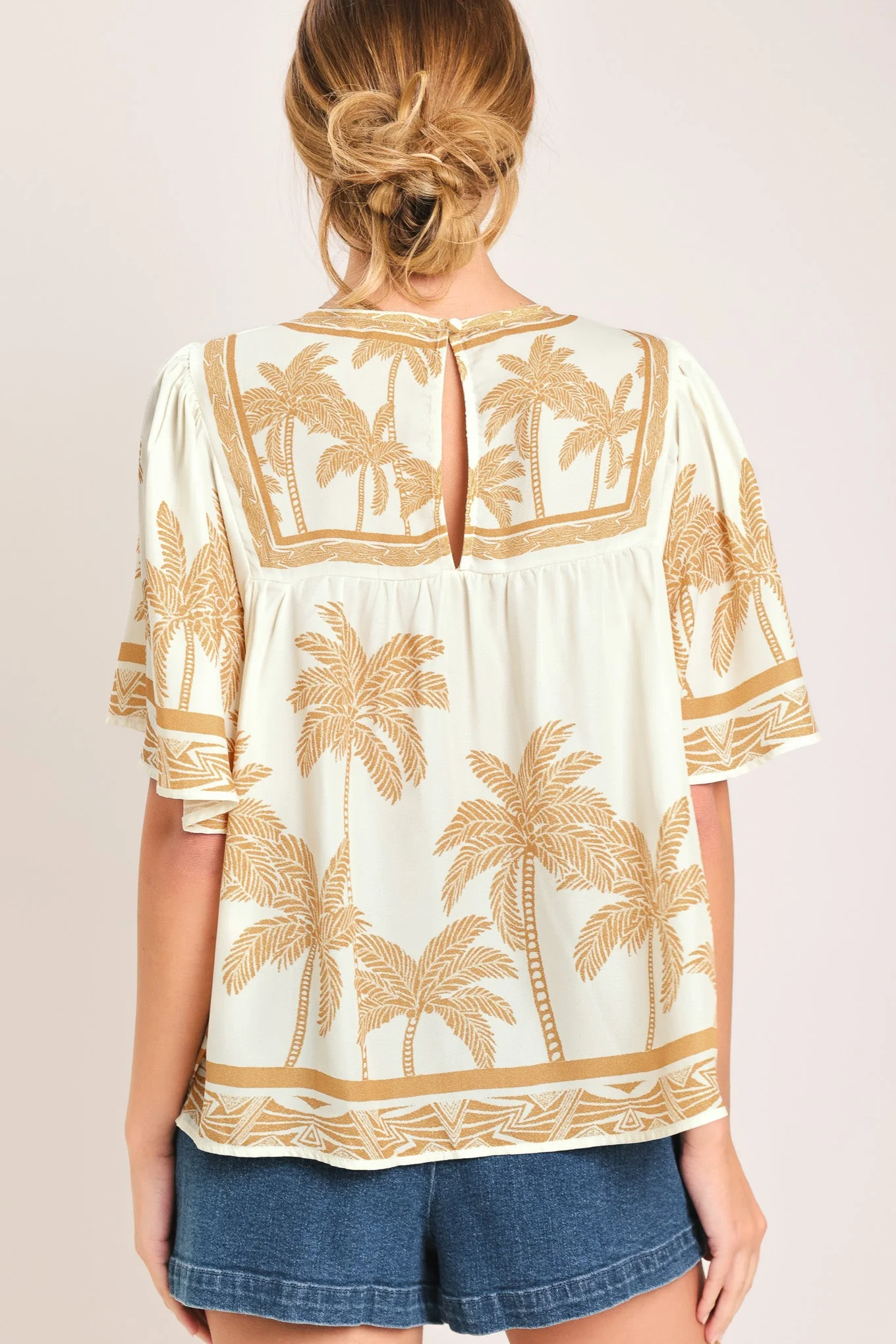 Breeze Story Woven Top - Image 7