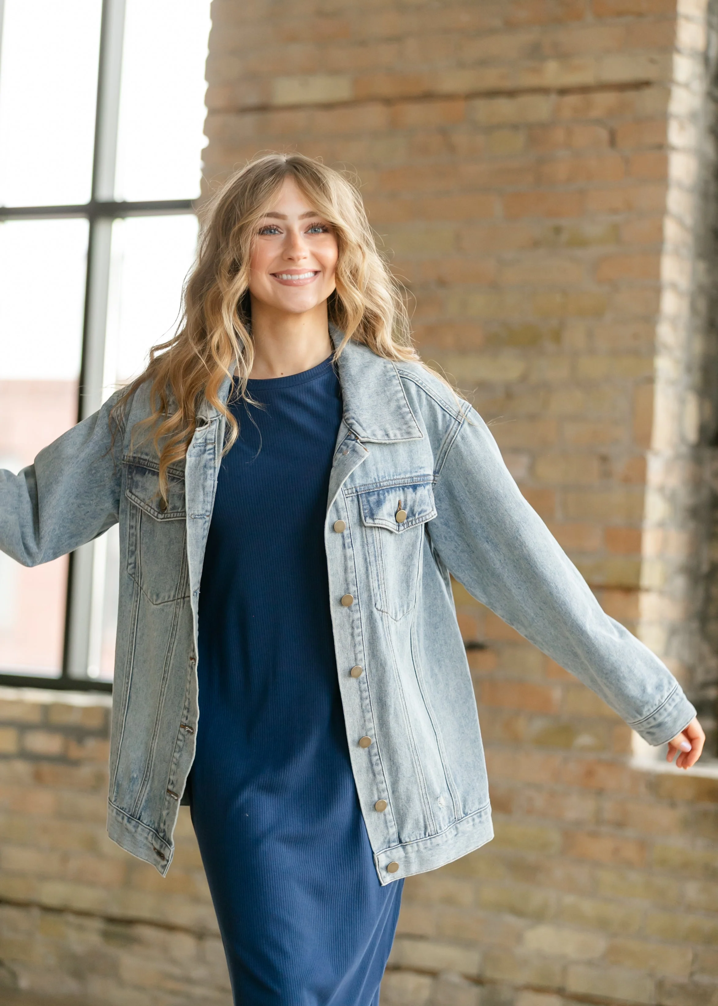 Brinx Oversized Denim Jacket - Image 5