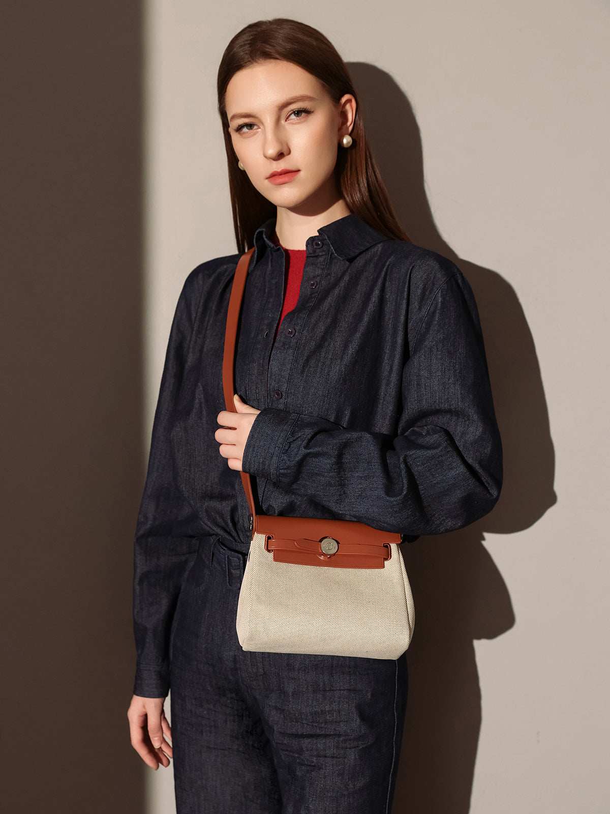 Carolina Universal Mini Leather Shoulder Bag - Image 13