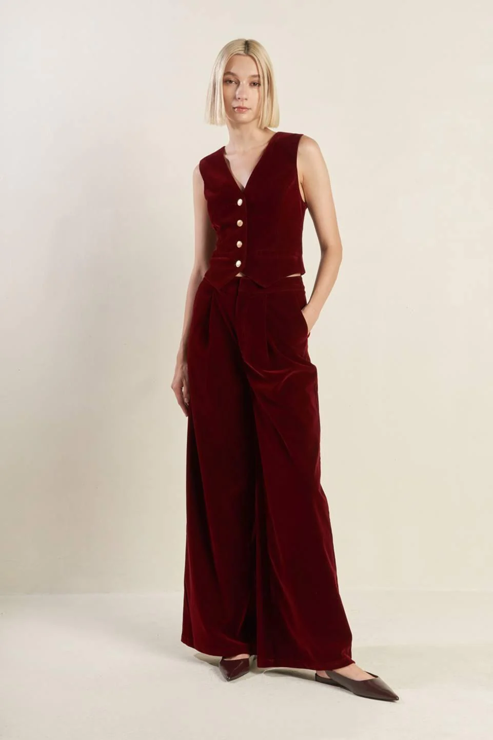 Coy Charm Velvet Vest - Image 4