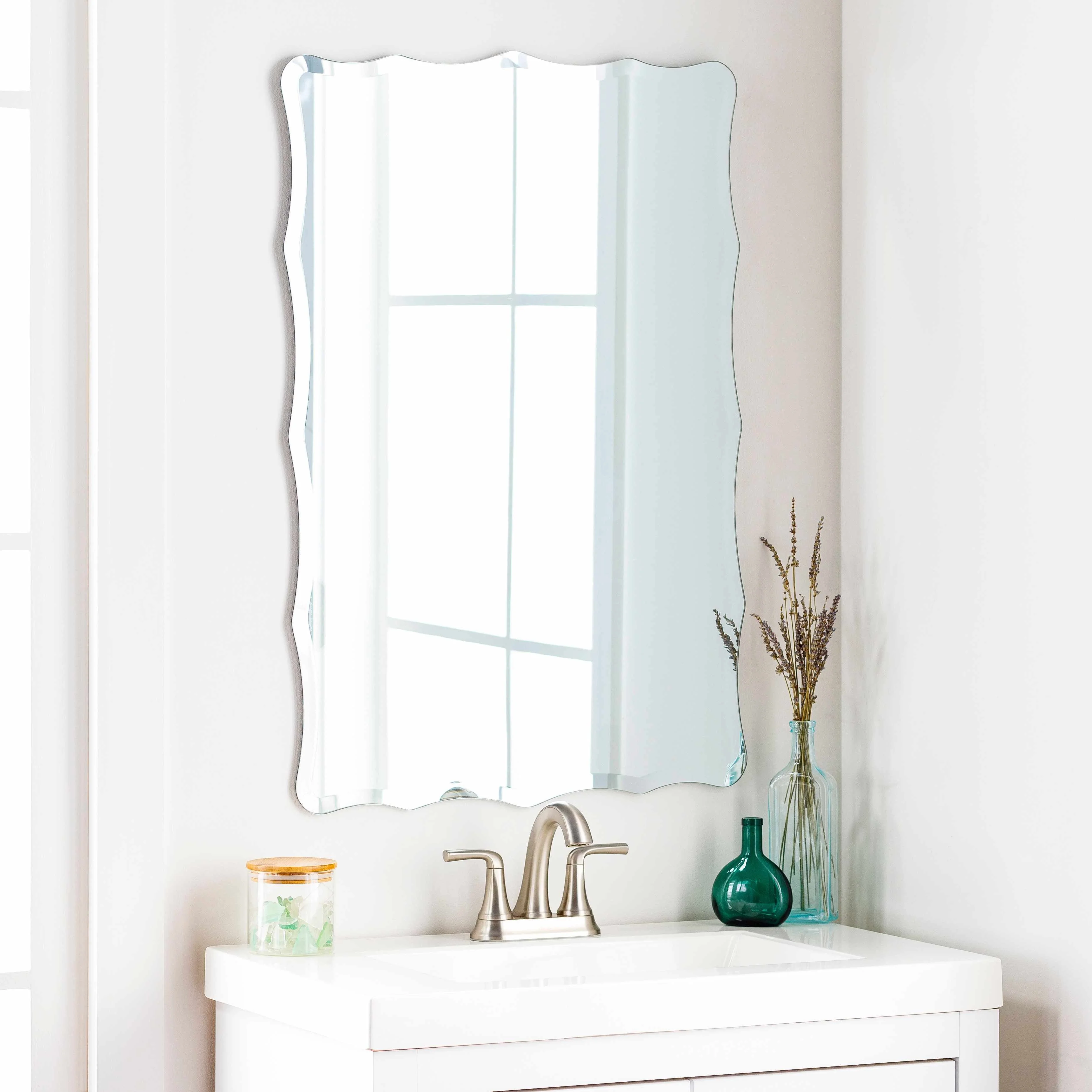 Daveluyville Mirror - Clearance - Image 9