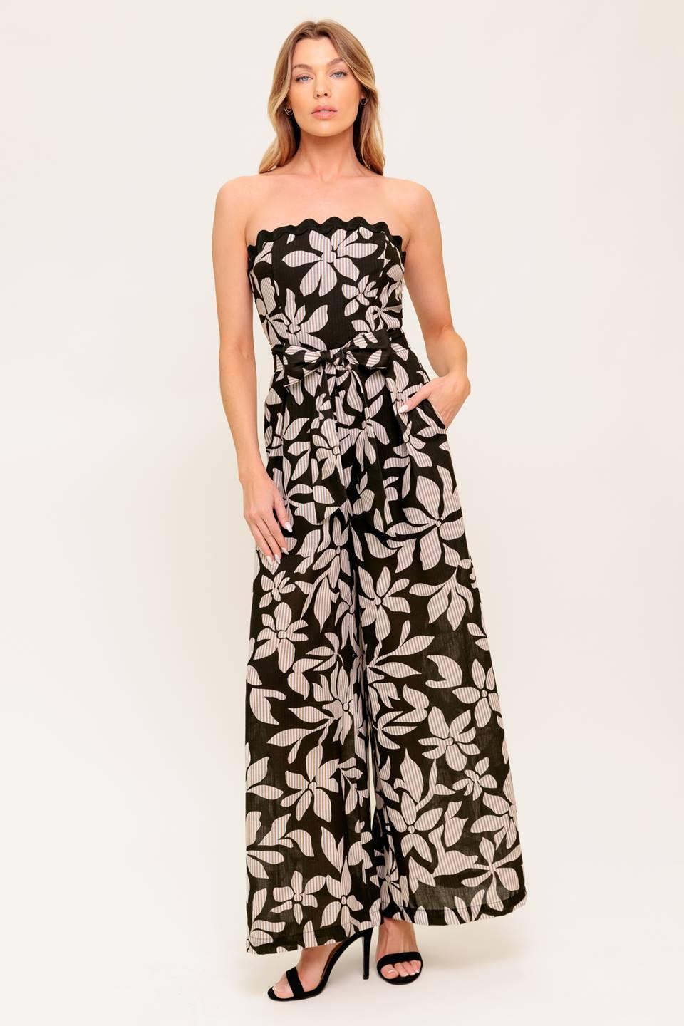 Dreamy Elegance Black Woven Jumpsuit - Image 3