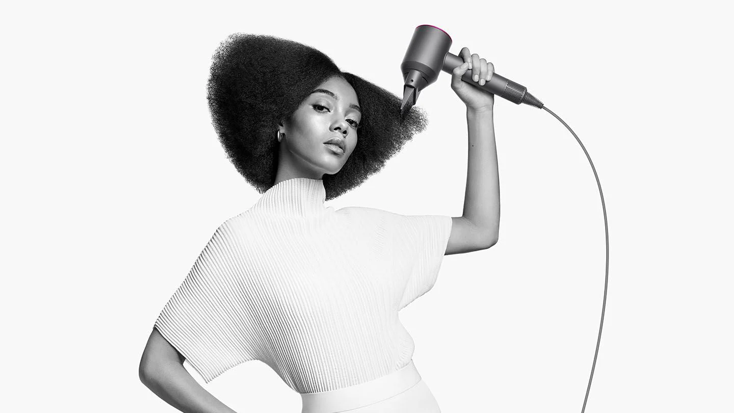 Dyson Supersonic Hair Dryer & Display Stand in Fuchsia/Iron - Image 9
