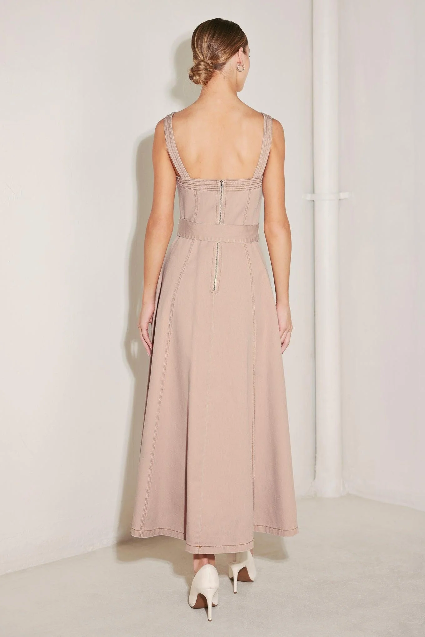 Elevated Neutral Blush Woven Midi Dress - Image 2