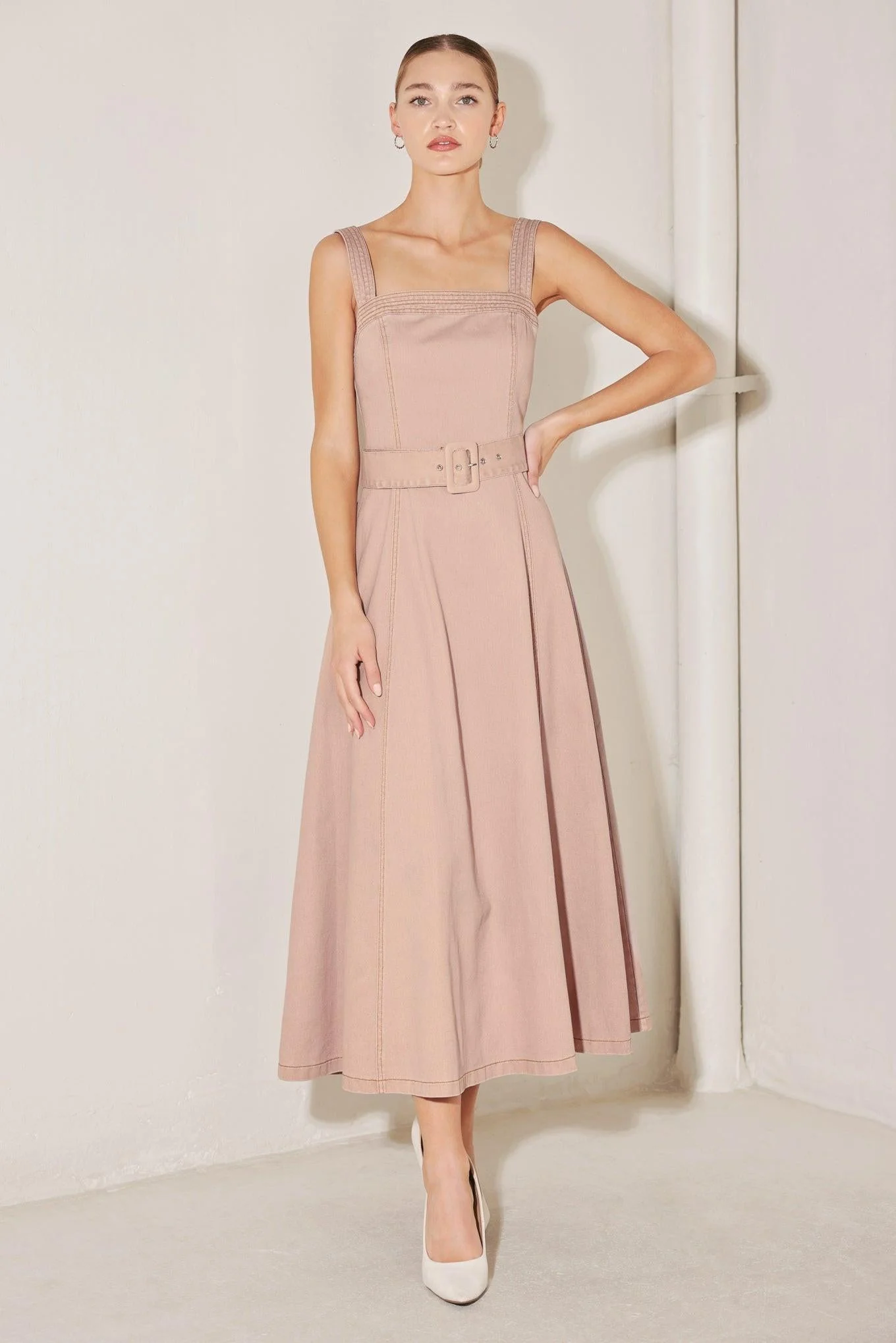 Elevated Neutral Blush Woven Midi Dress - Image 3