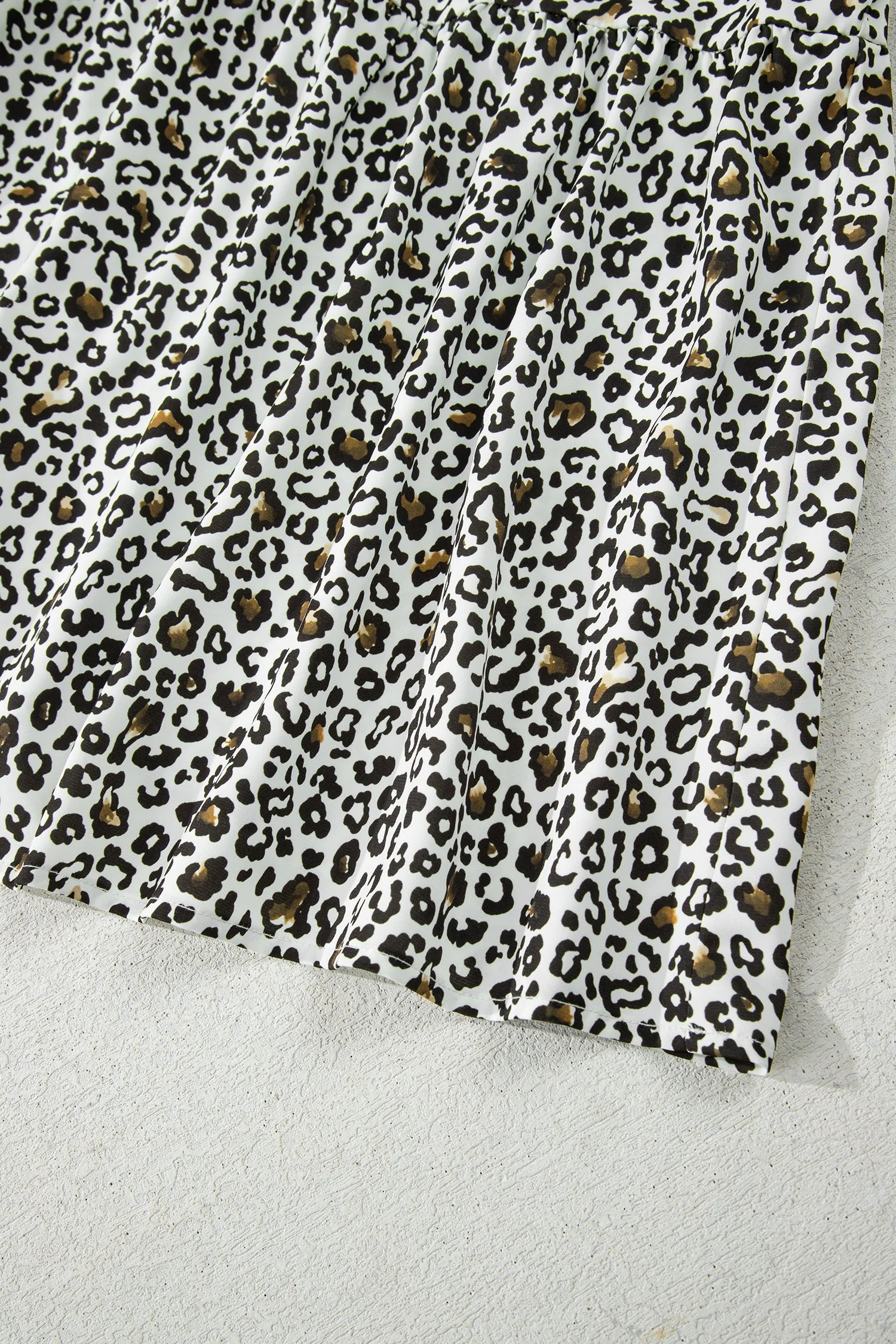 Threaded Pear Elsa Puff Sleeve Print PLUS Blouse - Image 9