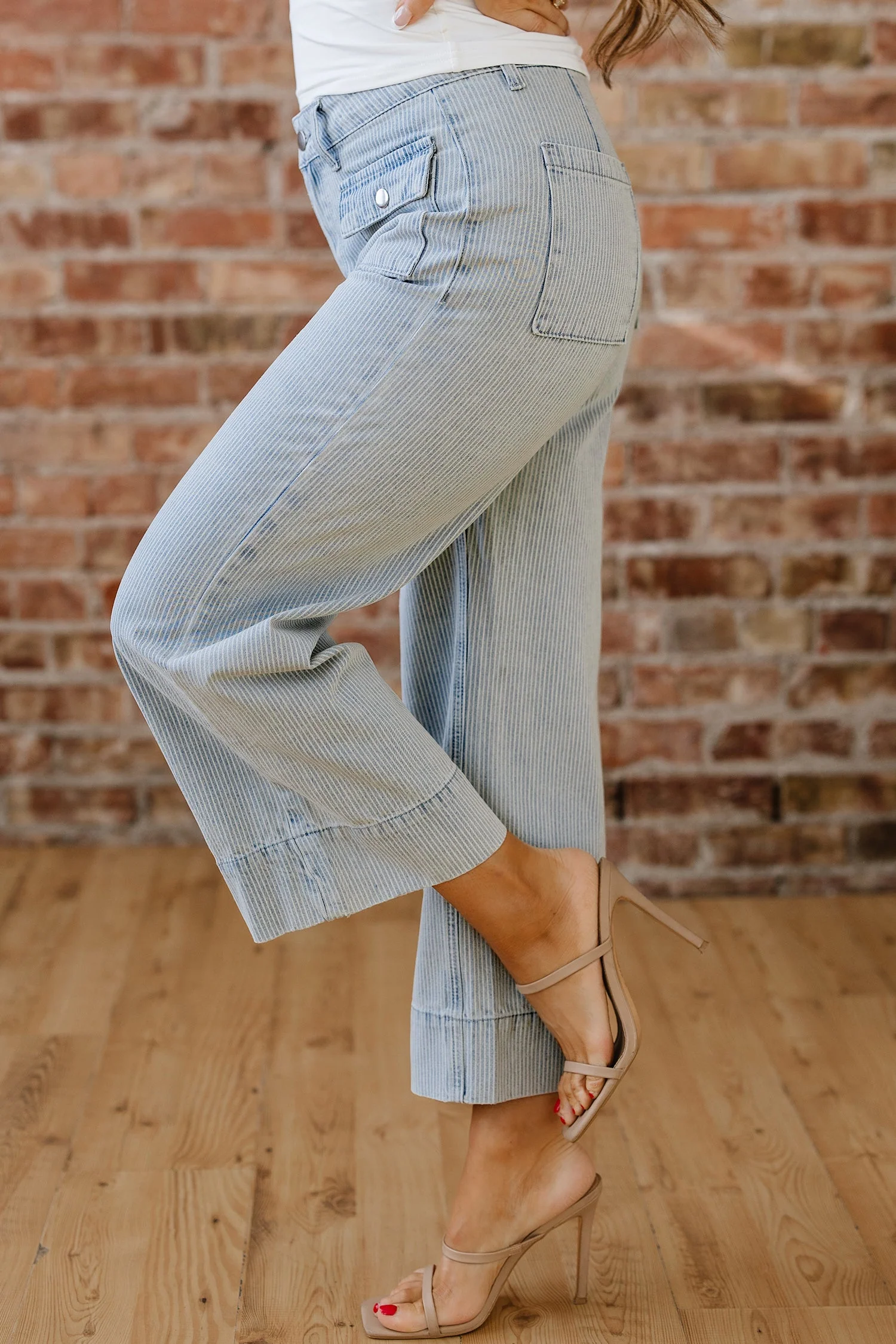 Threaded Pear Eve Hem Wide Leg Jeans - Image 3