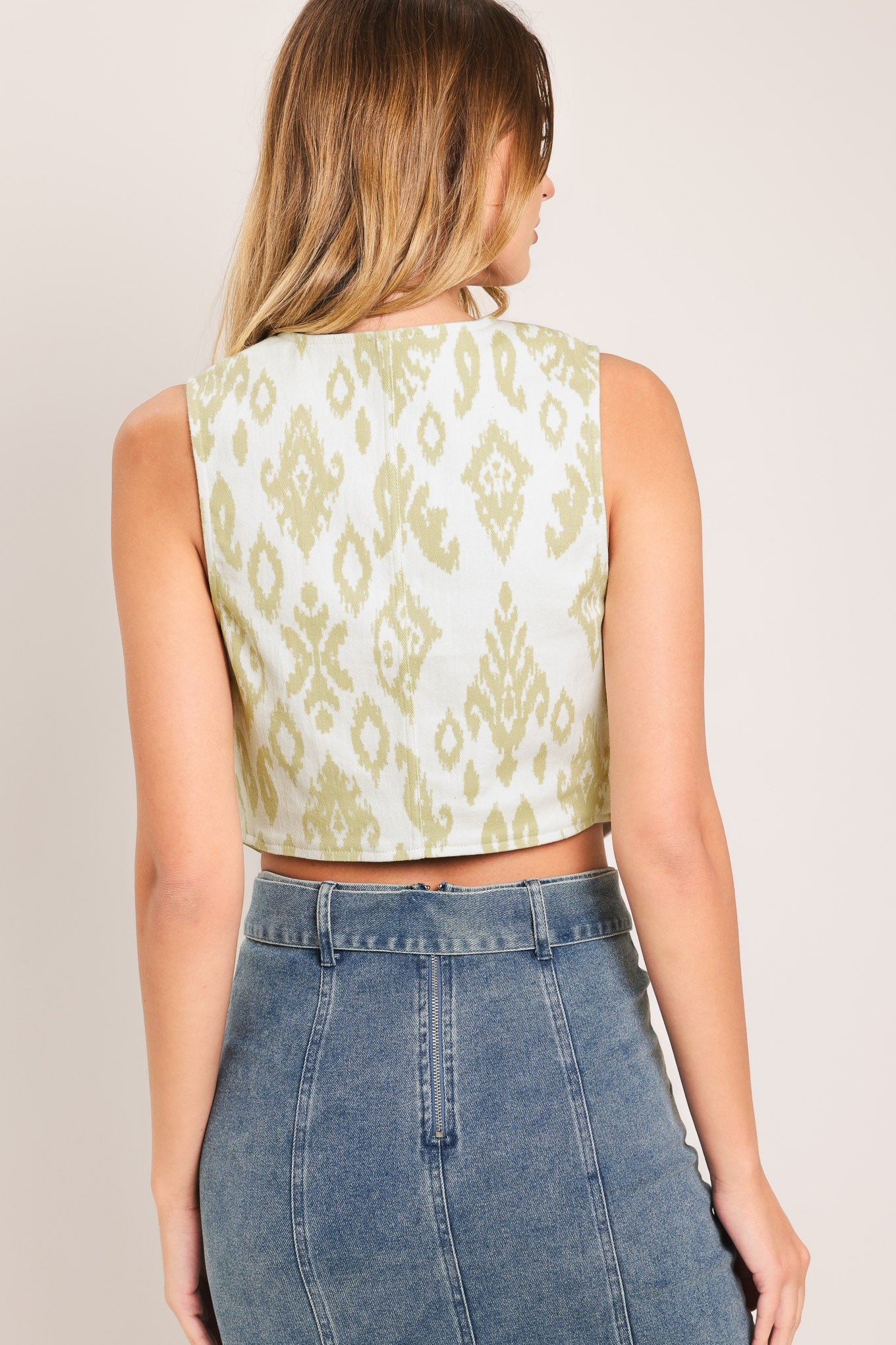Everyday Chic Woven Vest - Image 6