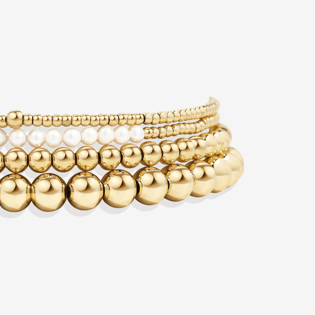 Mint & Lily Everyday Pearl Bracelet Stacking Set - Image 4