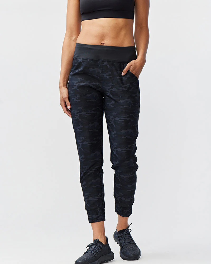 Excel Jogger 7/8 Length 28" Pant - Image 5