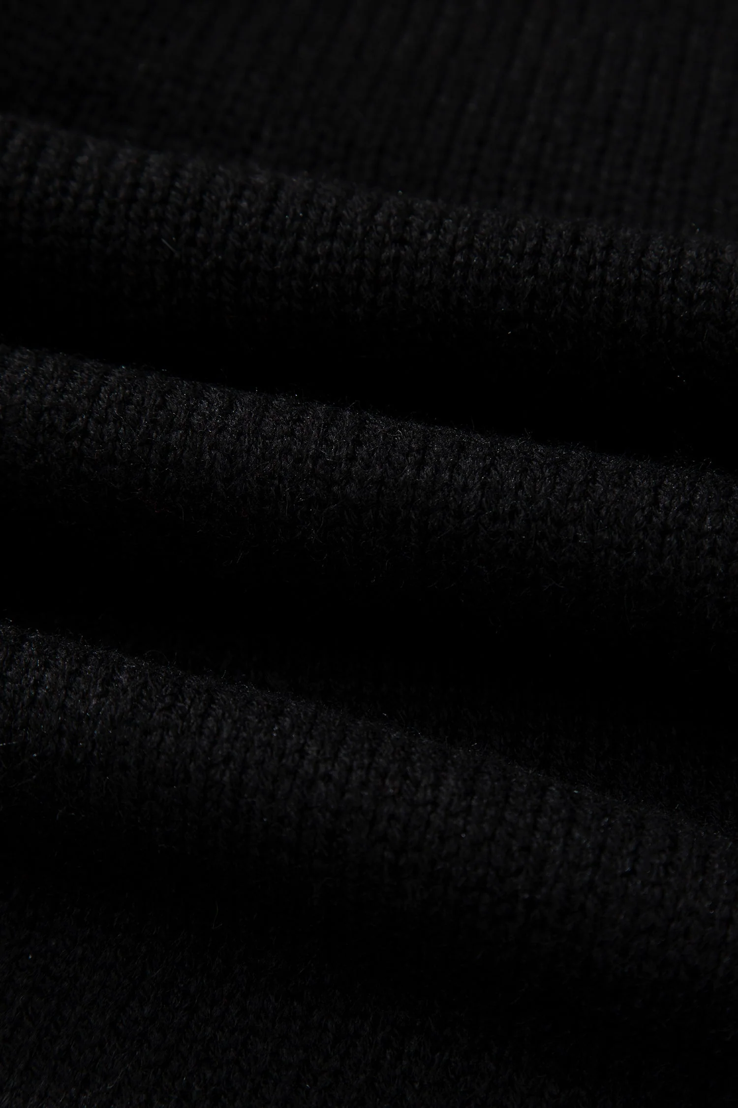 Threaded Pear Faye Backless Bubble Sleeve Sweater - Image 13
