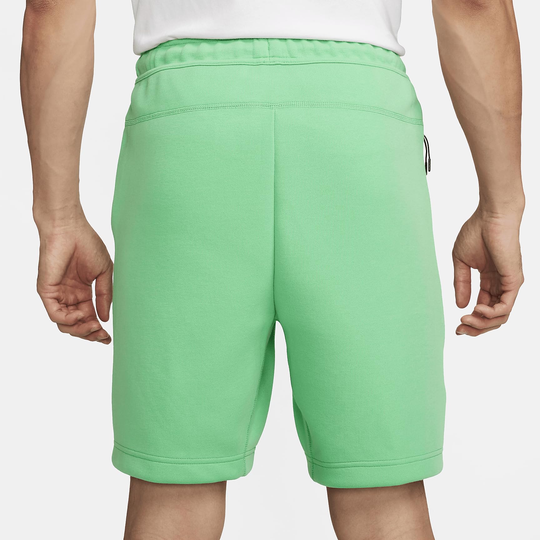 Nike Men's Tech Fleece Shorts - Image 4