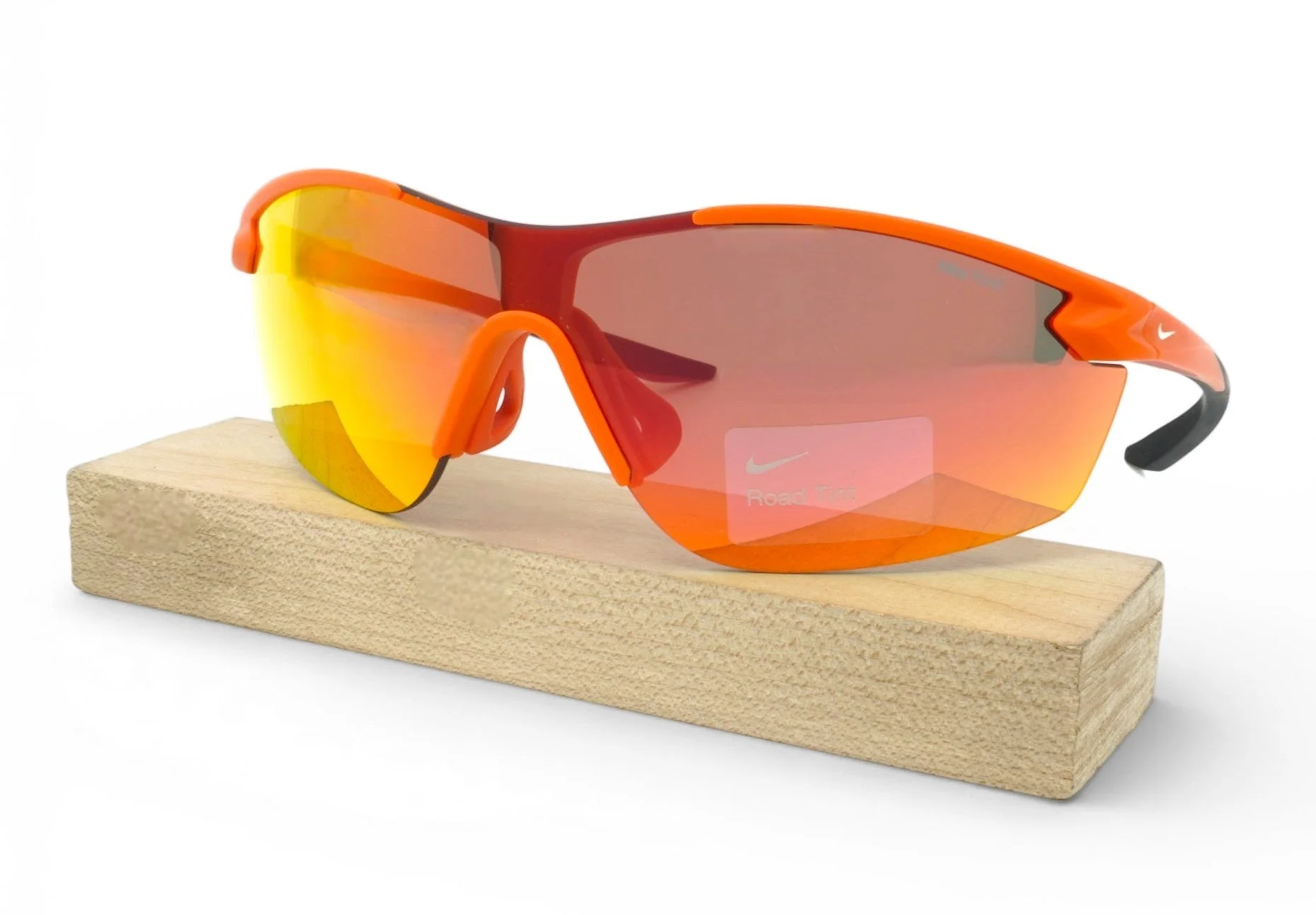 Nike Men's Victory Elite Team Sunglasses - FZ9301-891