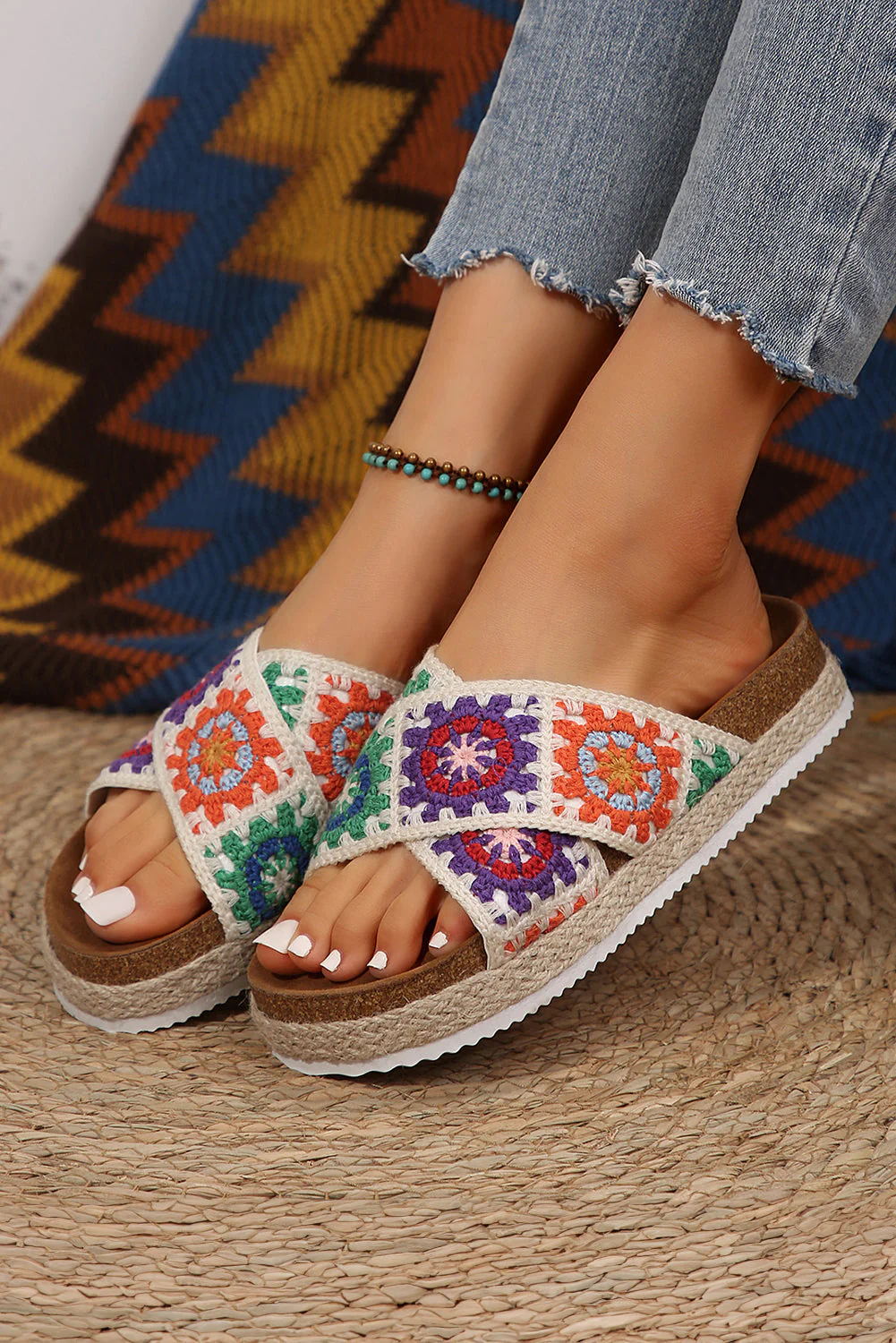 Threaded Pear Geometric Woven Crisscross Strap Platform Slippers - Image 3