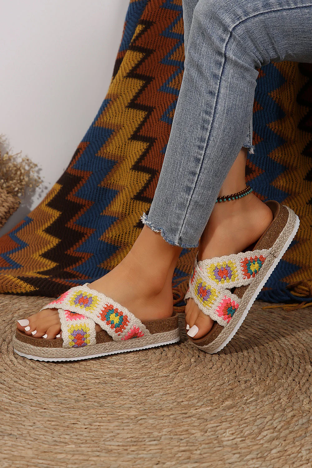 Threaded Pear Geometric Woven Crisscross Strap Platform Slippers - Image 7