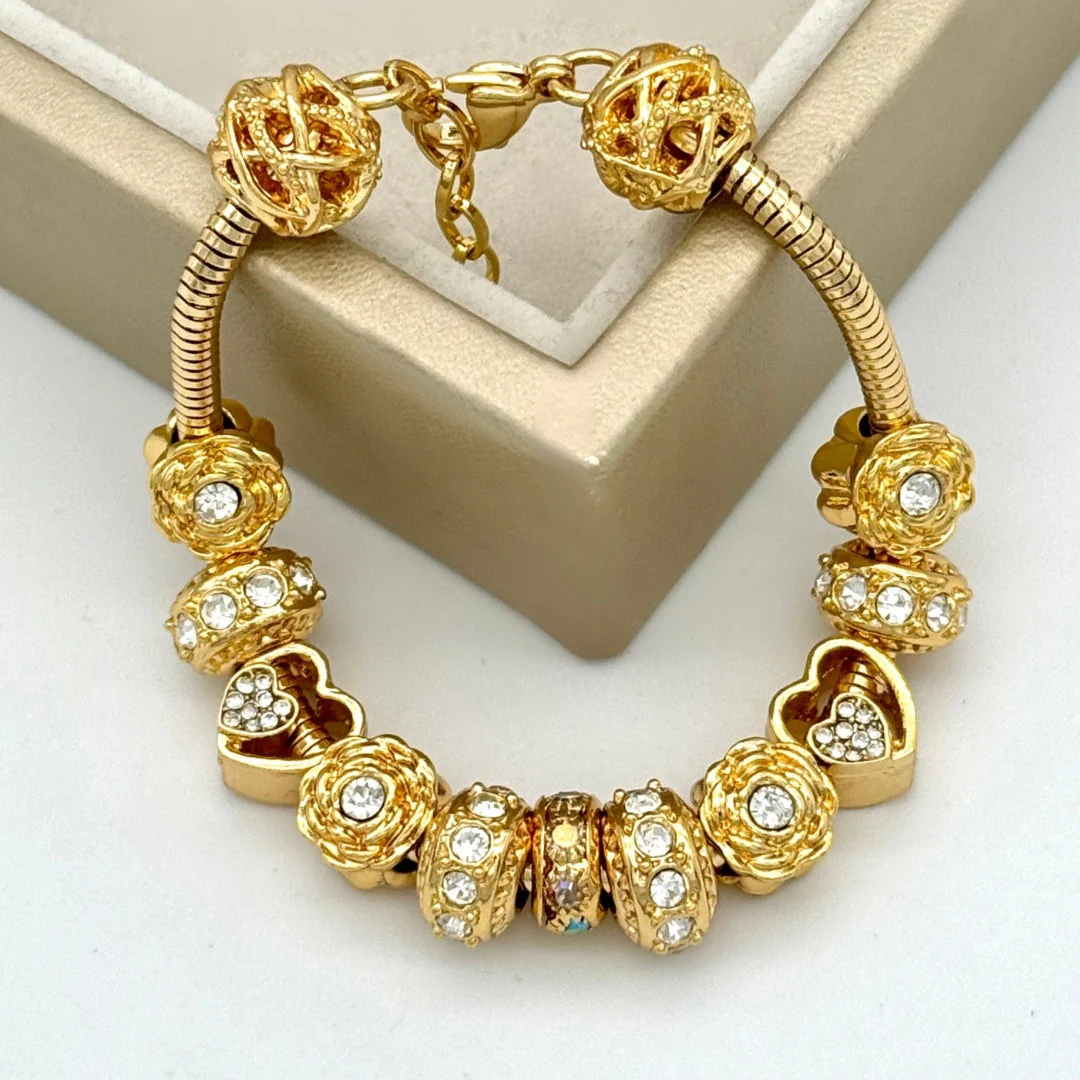 Golden Elegance Bracelet - Image 2