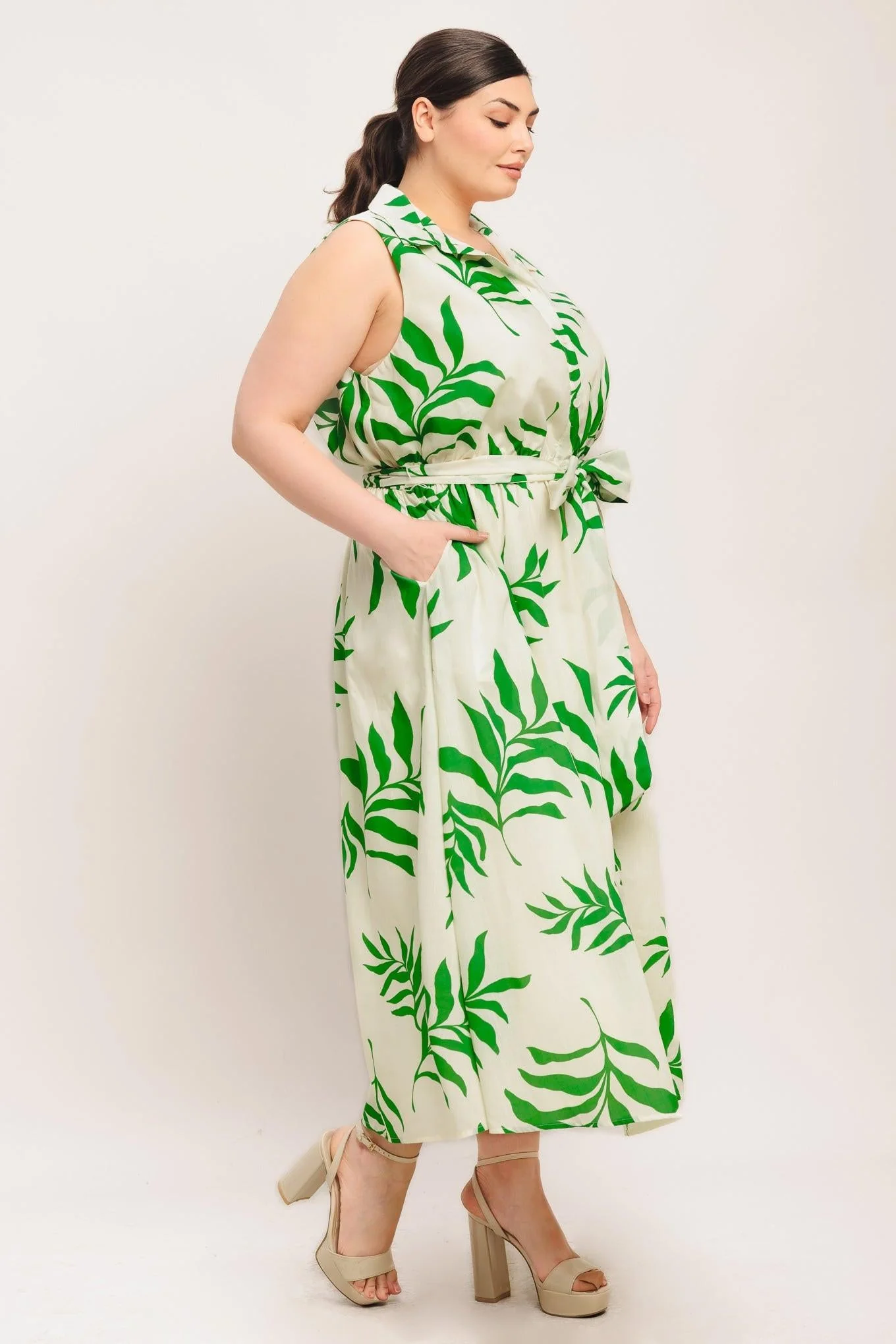 Green Daydream Woven Midi Dress - Image 10