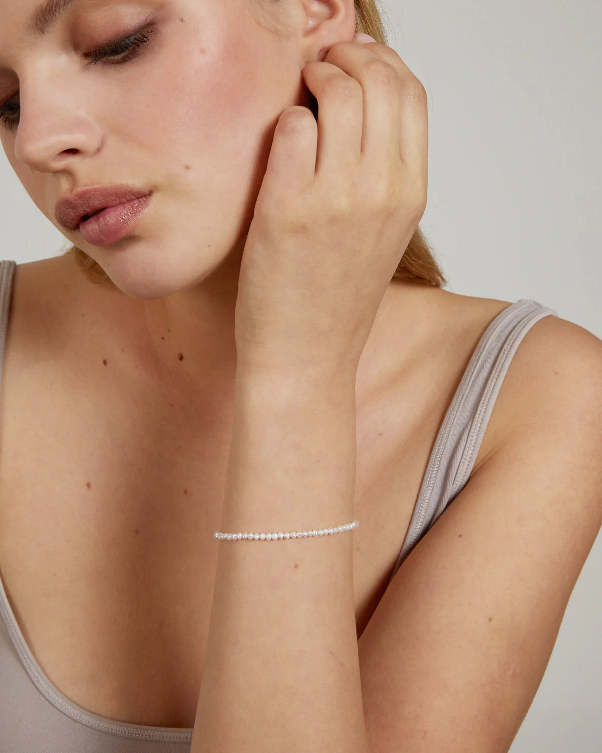 Grit Seed Pearl Bracelet - Image 3
