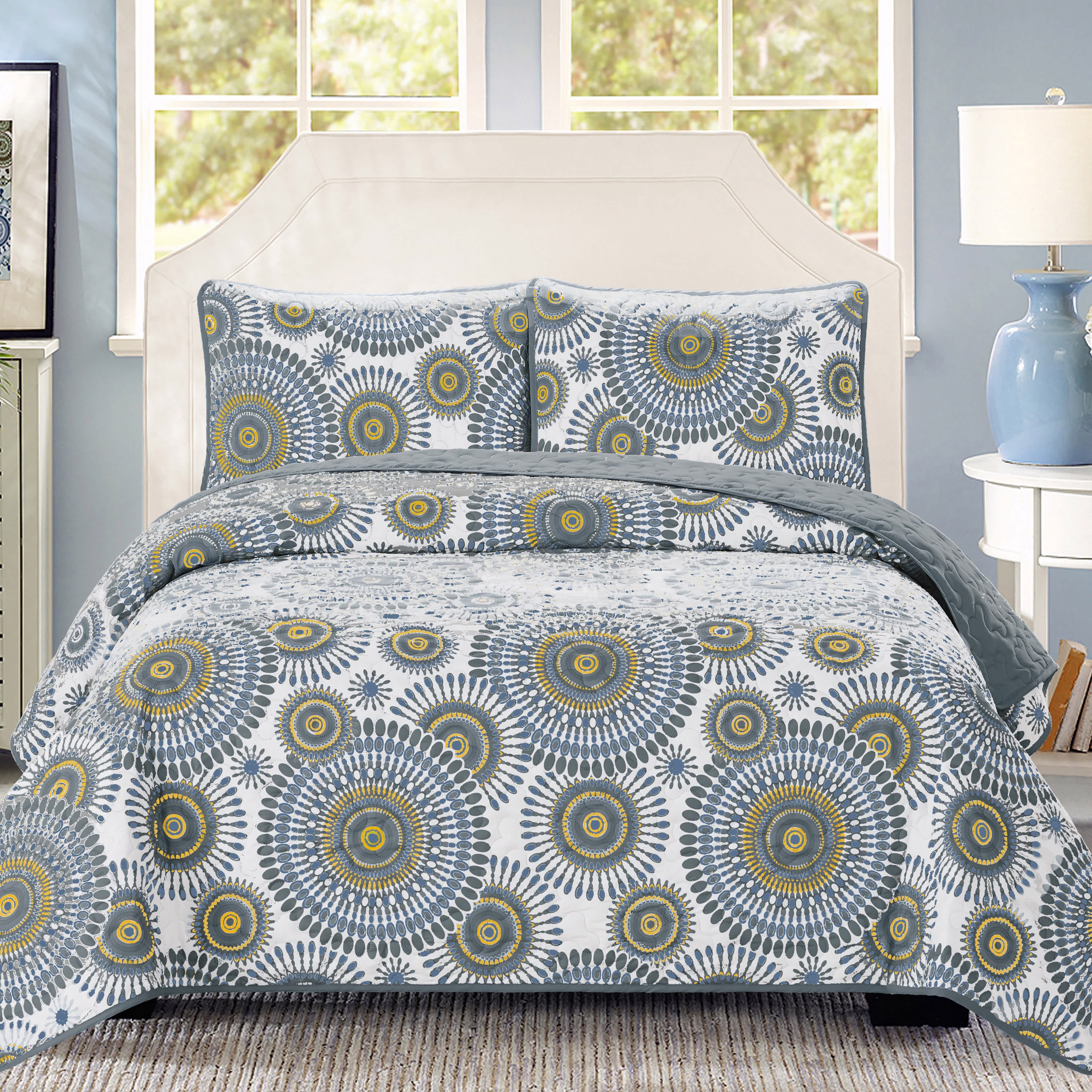 Harper Loft Unisex Starburst 3-piece Quilt Set