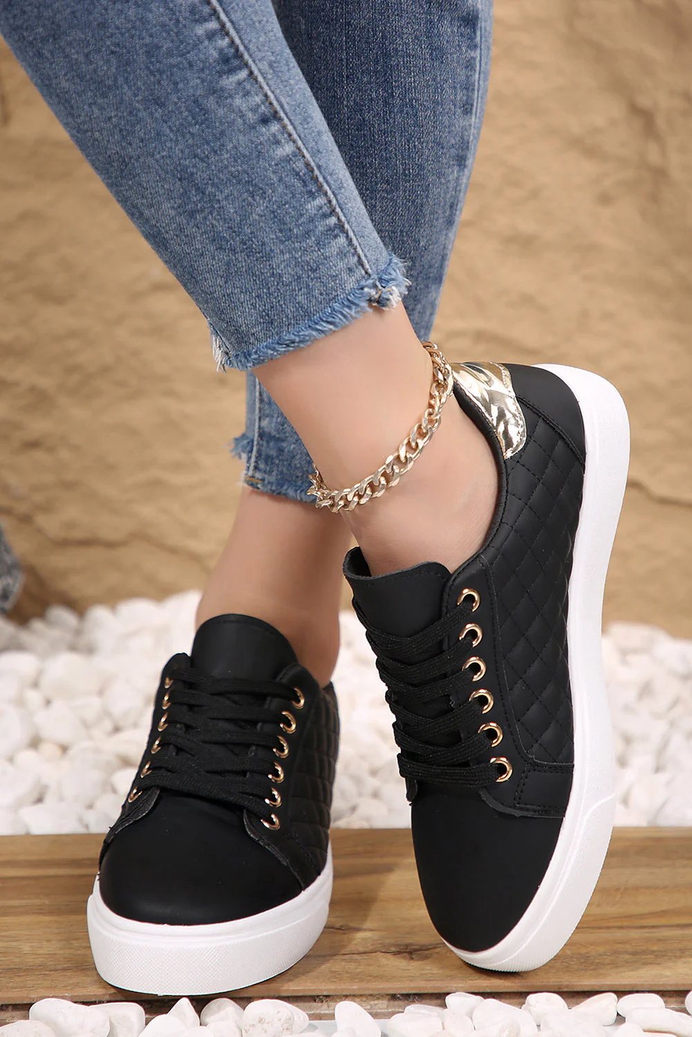 Threaded Pear Harper Quilted Lace Up Sneakers