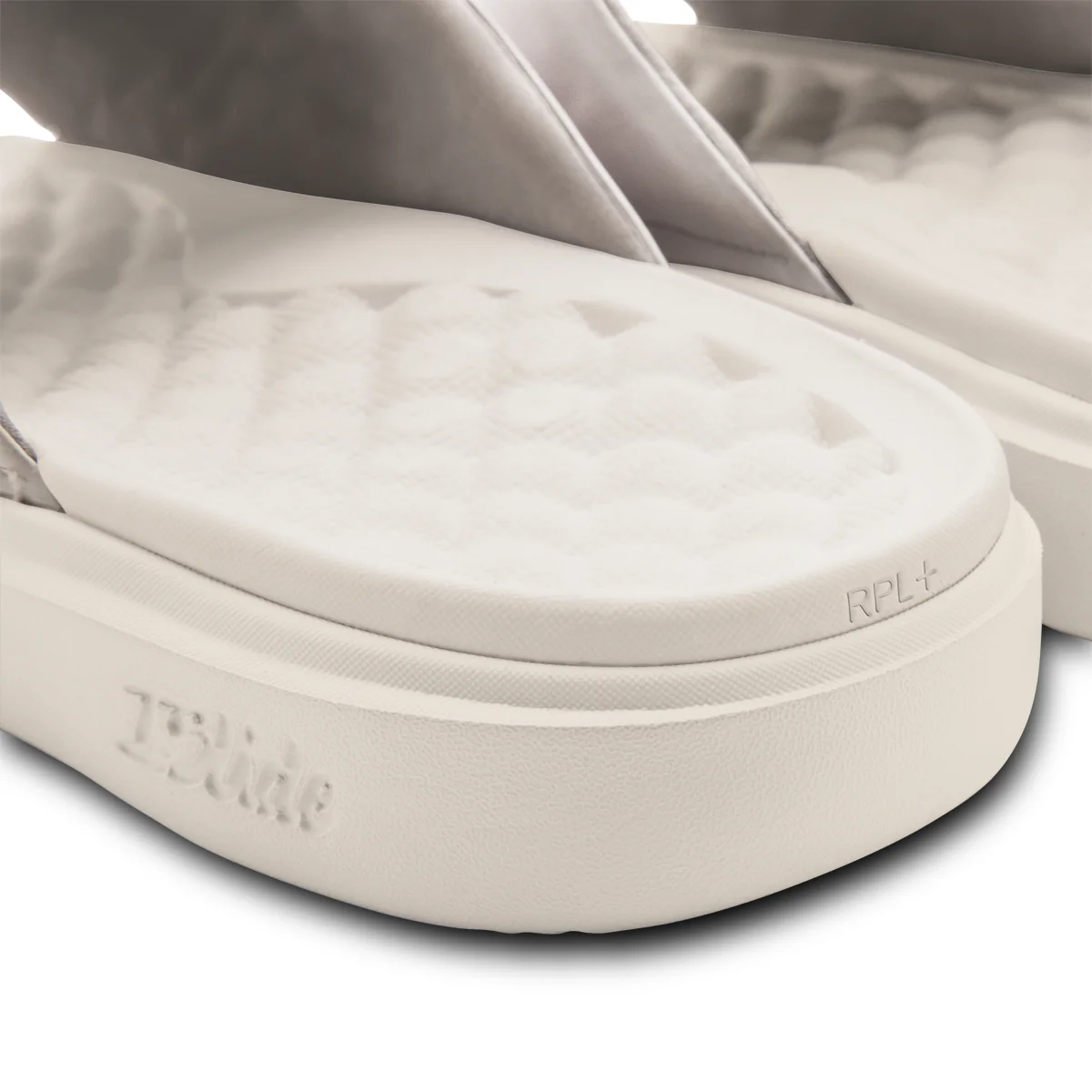 Hilton Head Motive Slide Sandals - Image 3