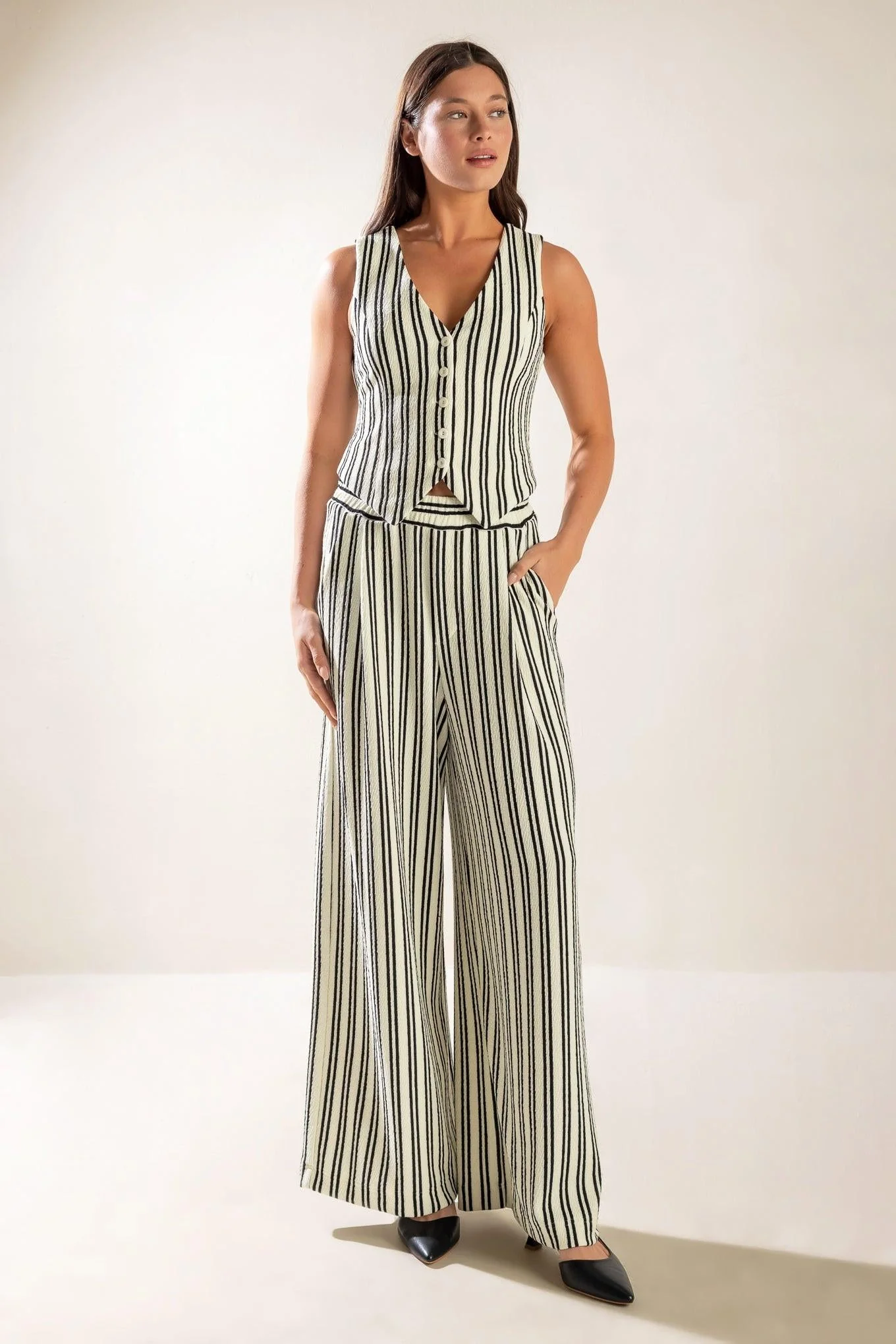 In the Quiet Shade Woven Pants - Image 8