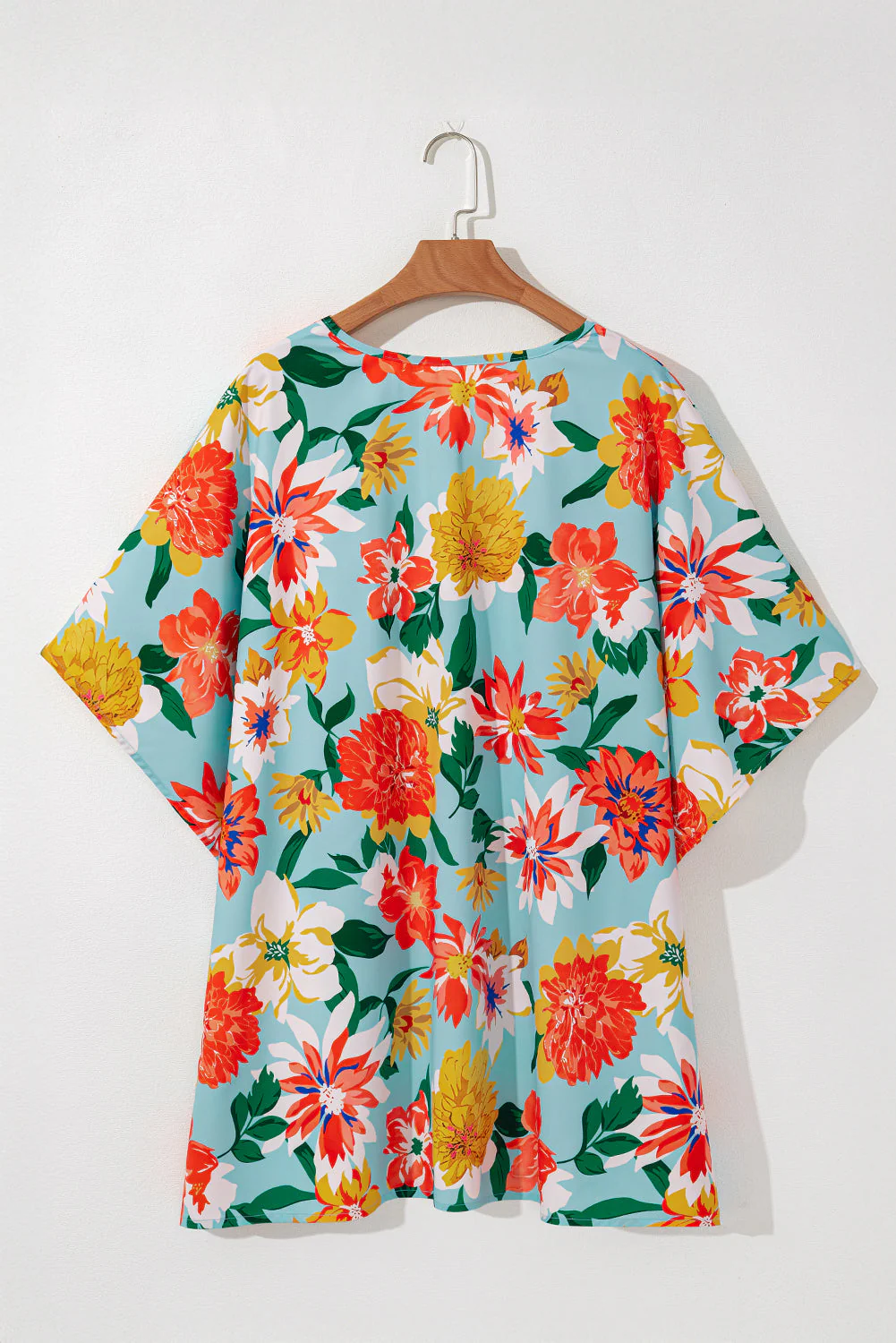 Threaded Pear Jane Plus Size Floral V Neck Batwing Blouse - Image 8