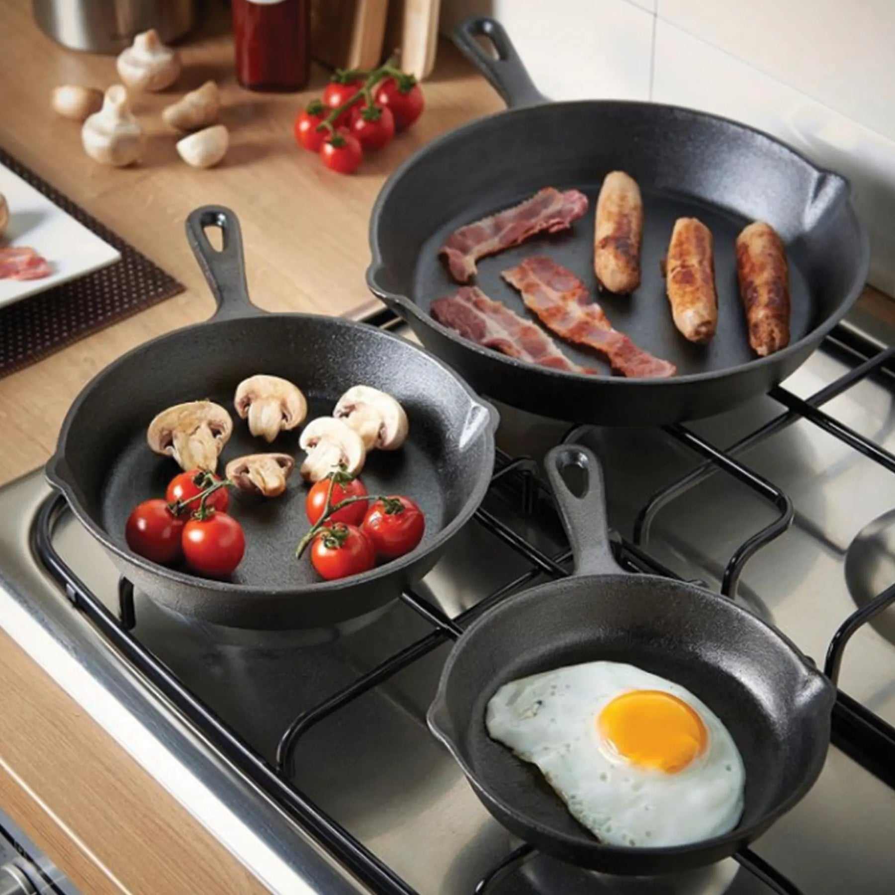 Jim Beam Cast Iron 3 Piece Skillet Set - Image 2