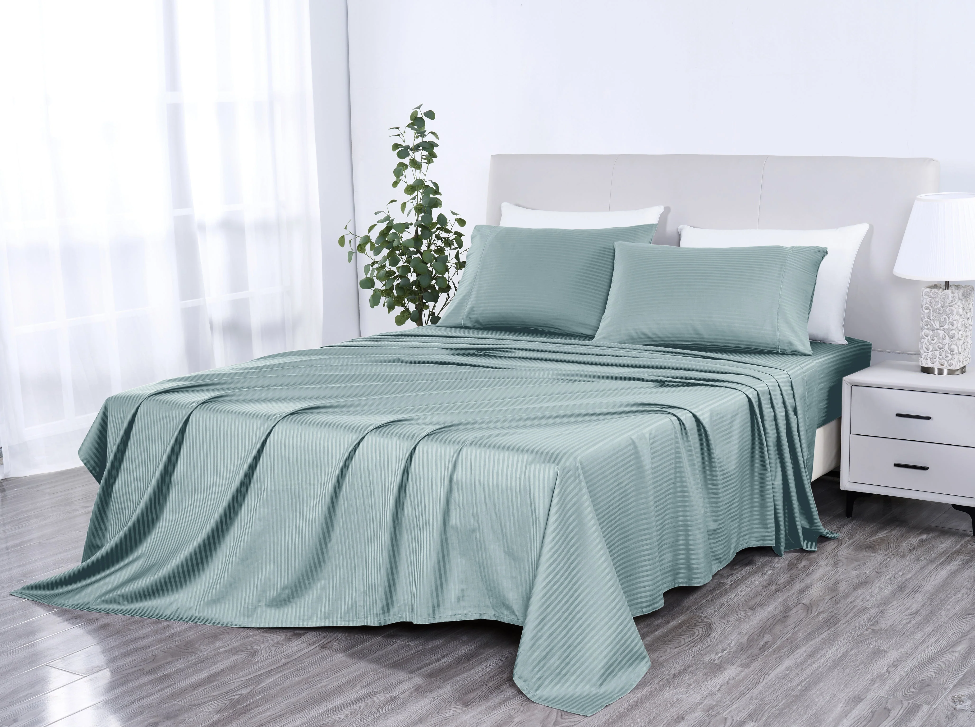 Kathy Ireland 500 Thread Count Damask Stripe Sheet Set with Optifit - Image 5