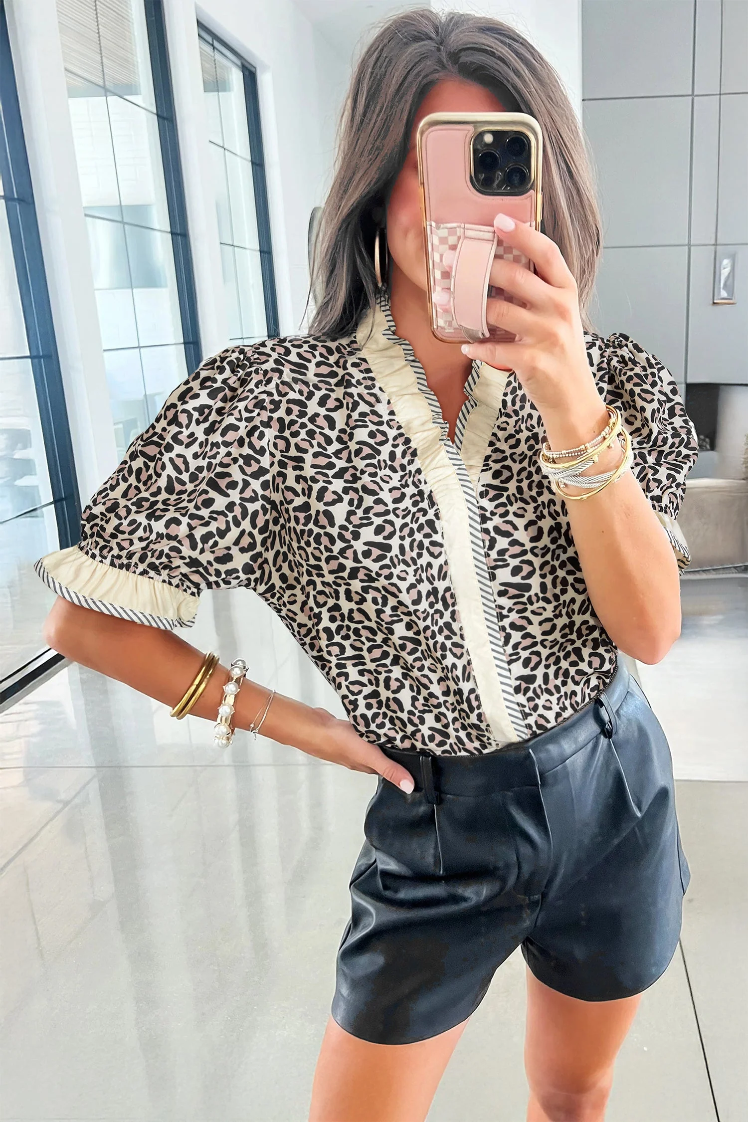 Threaded Pear Lena Trim Short Sleeve Blouse - Image 9