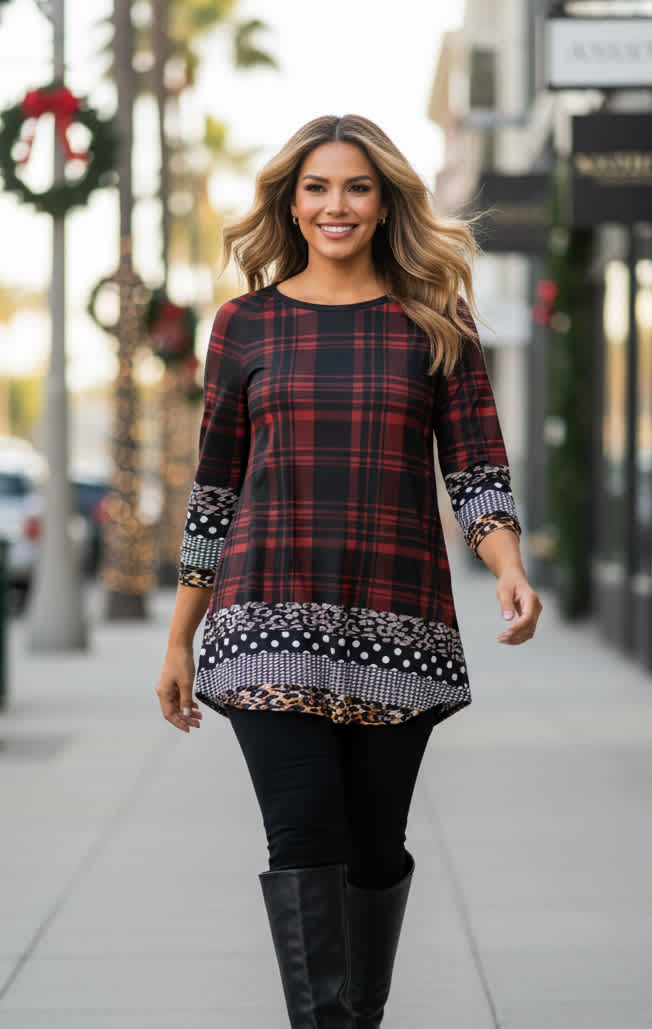 Lily by Firmiana Women’s ¾ Sleeve Scoop Neck Tunic Top Christmas Lights Print - Image 14