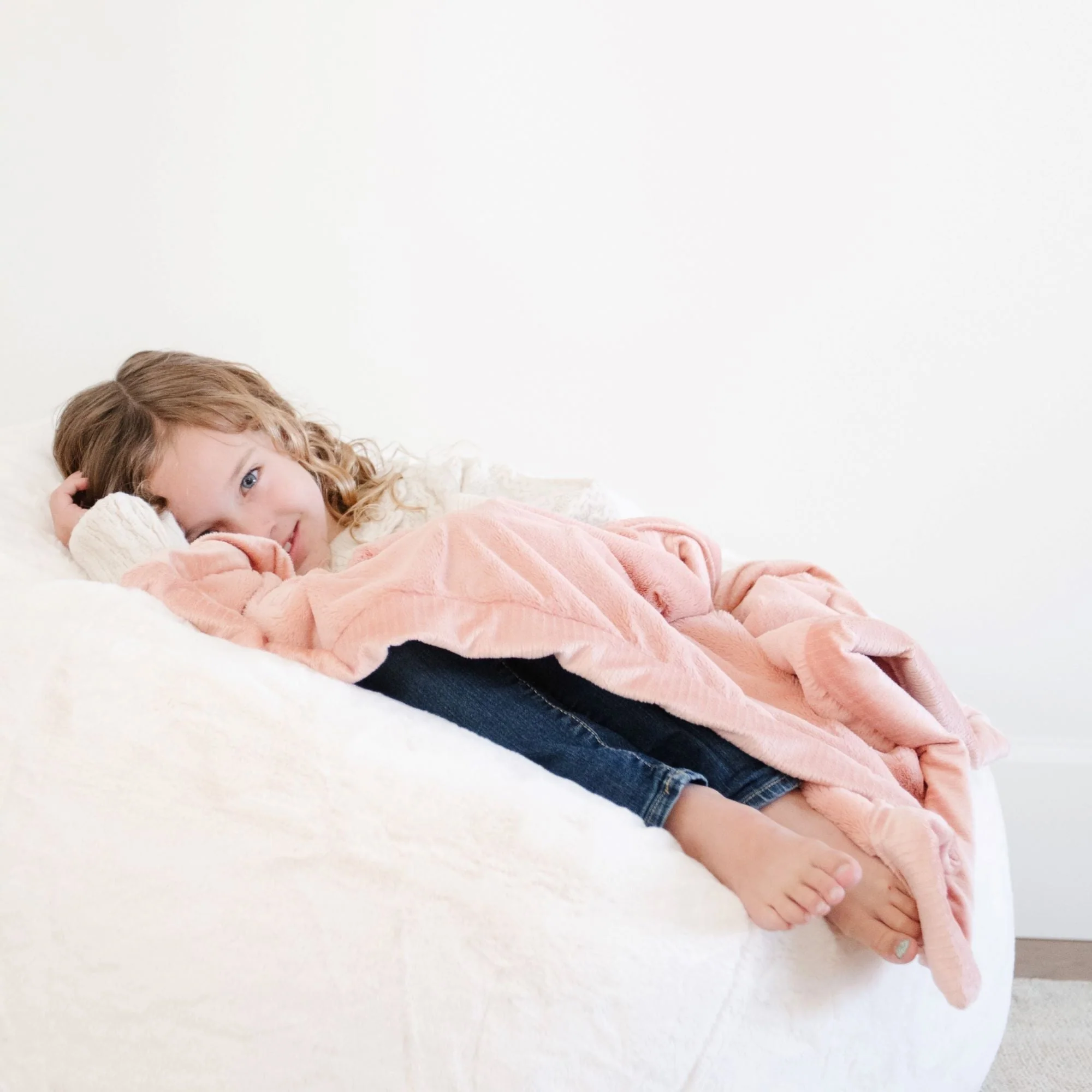 LUSH MINI BLANKETS - Image 64