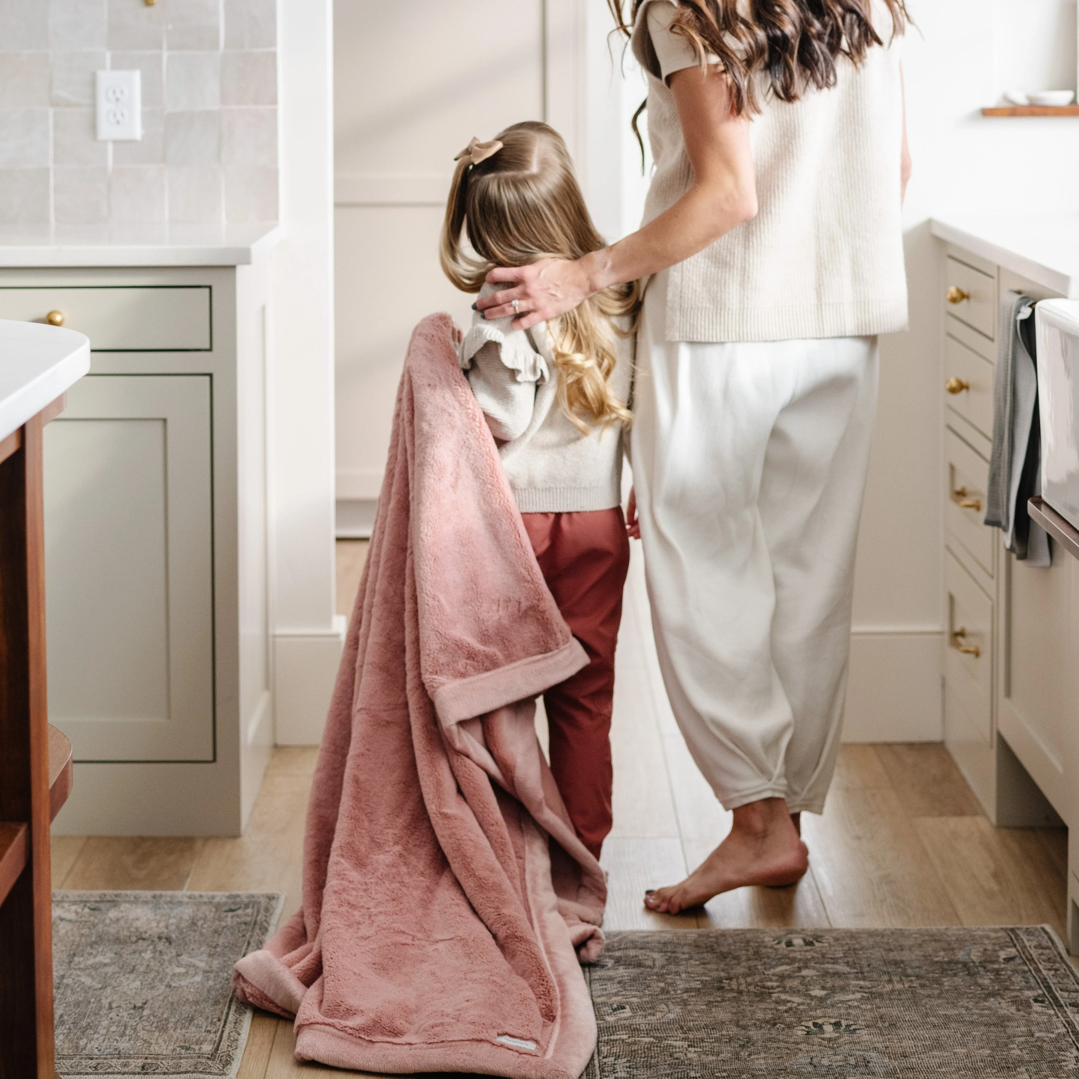 LUSH TODDLER BLANKETS - Image 8