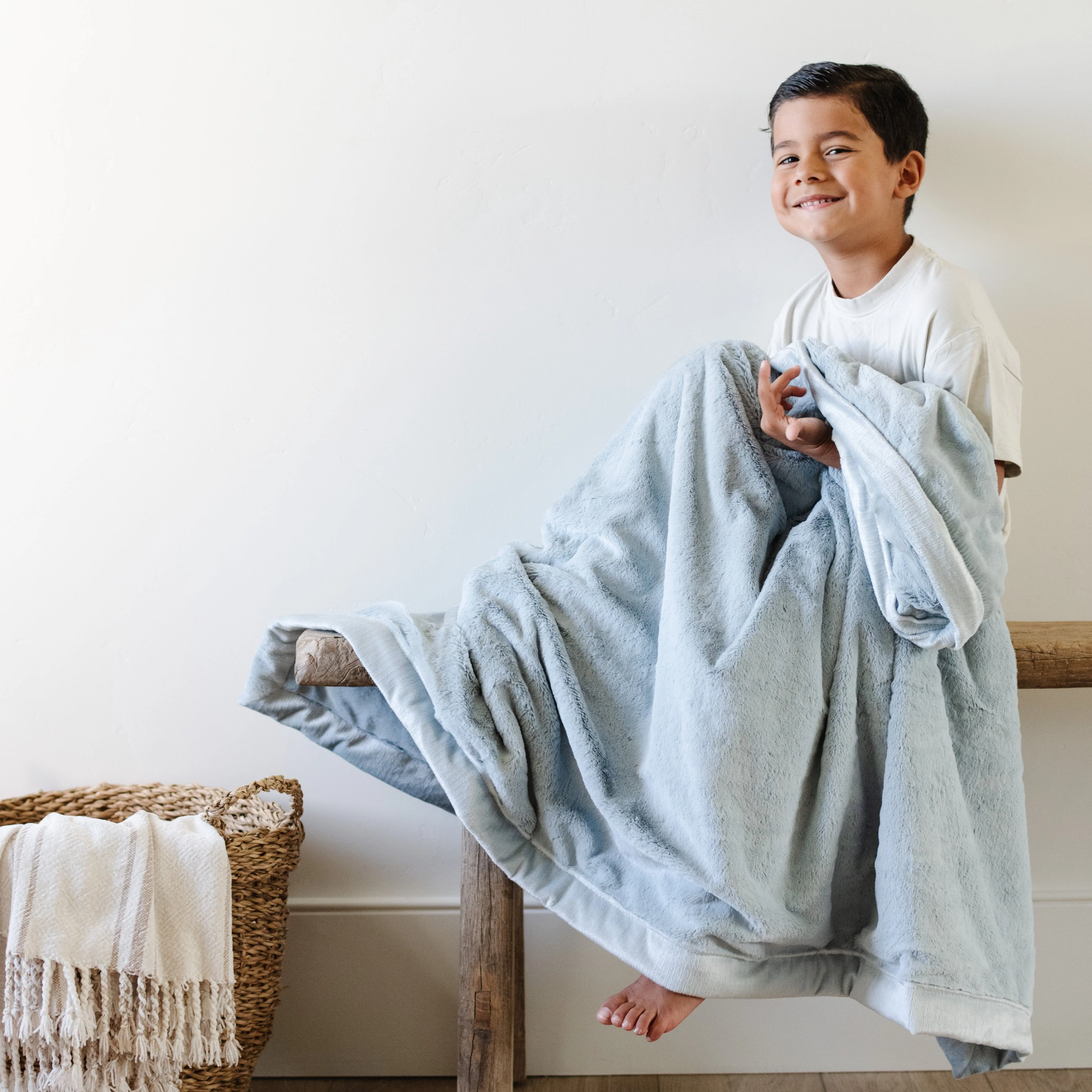 LUSH TODDLER BLANKETS - Image 81