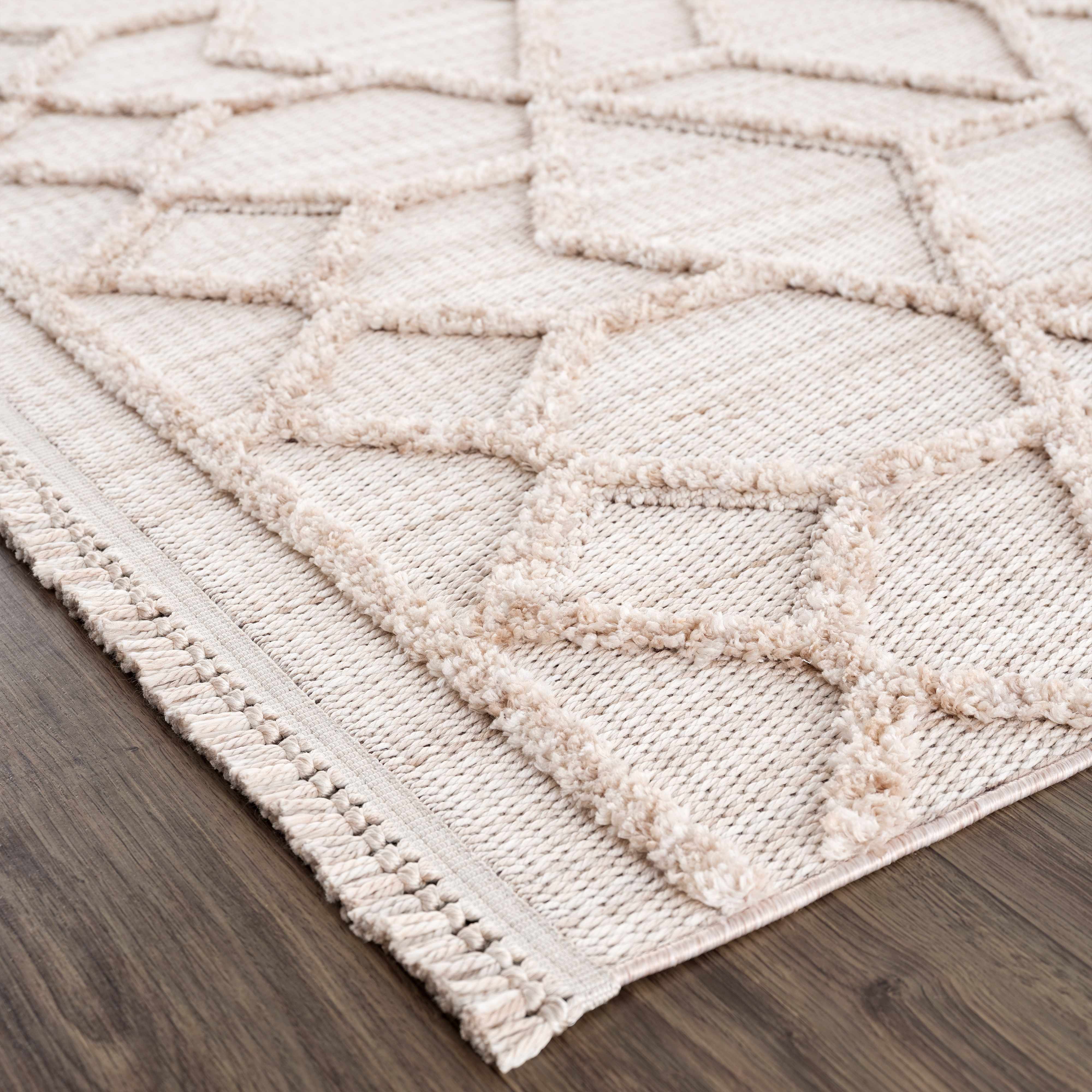 Malilinao Area Rug - Image 6