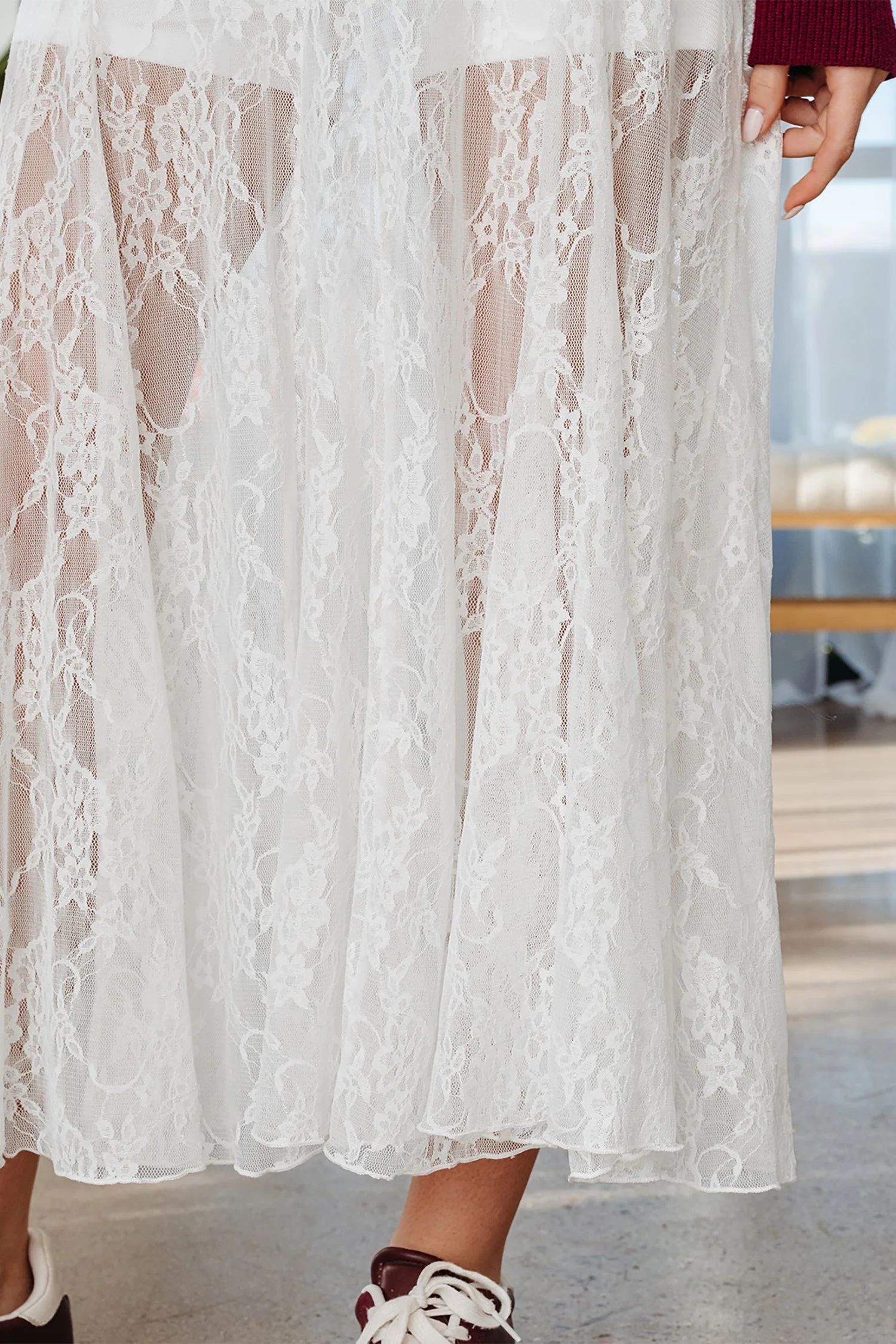 Threaded Pear Maliyah Lace Flowy Maxi Skirt - Image 6