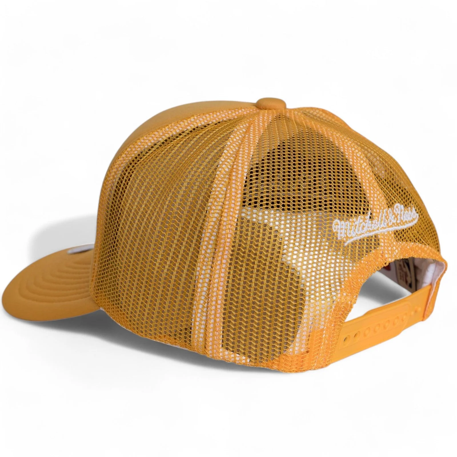 Mitchell & Ness Men's NBA Pastel Trucker Snapback Hwc Knicks Snapback Caps - Image 2