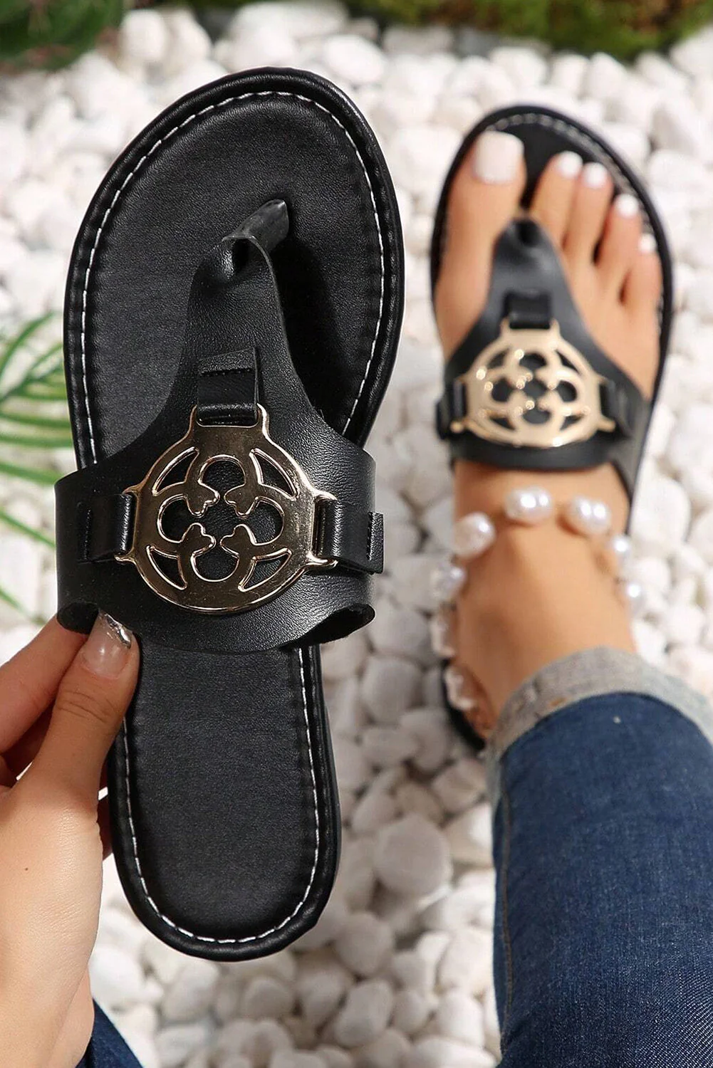 Threaded Pear Metal Decor Thong Slippers - Image 5