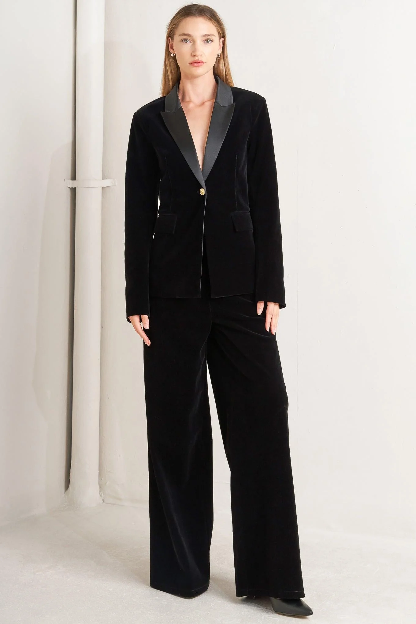 Midnight Tux Woven Velvet Blazer - Image 5