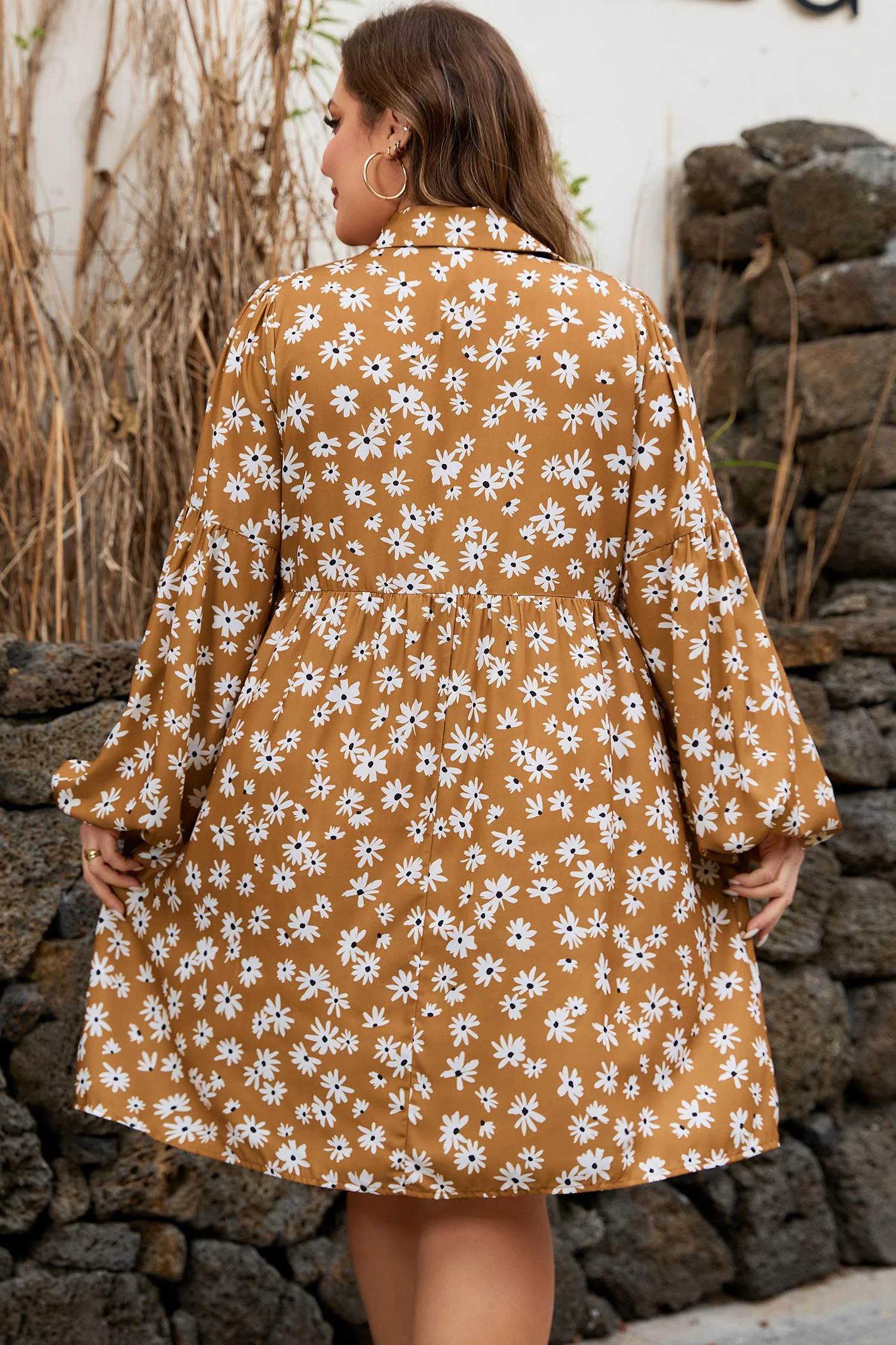 Threaded Pear Miley Print Puff Sleeve PLUS Dress - Image 2