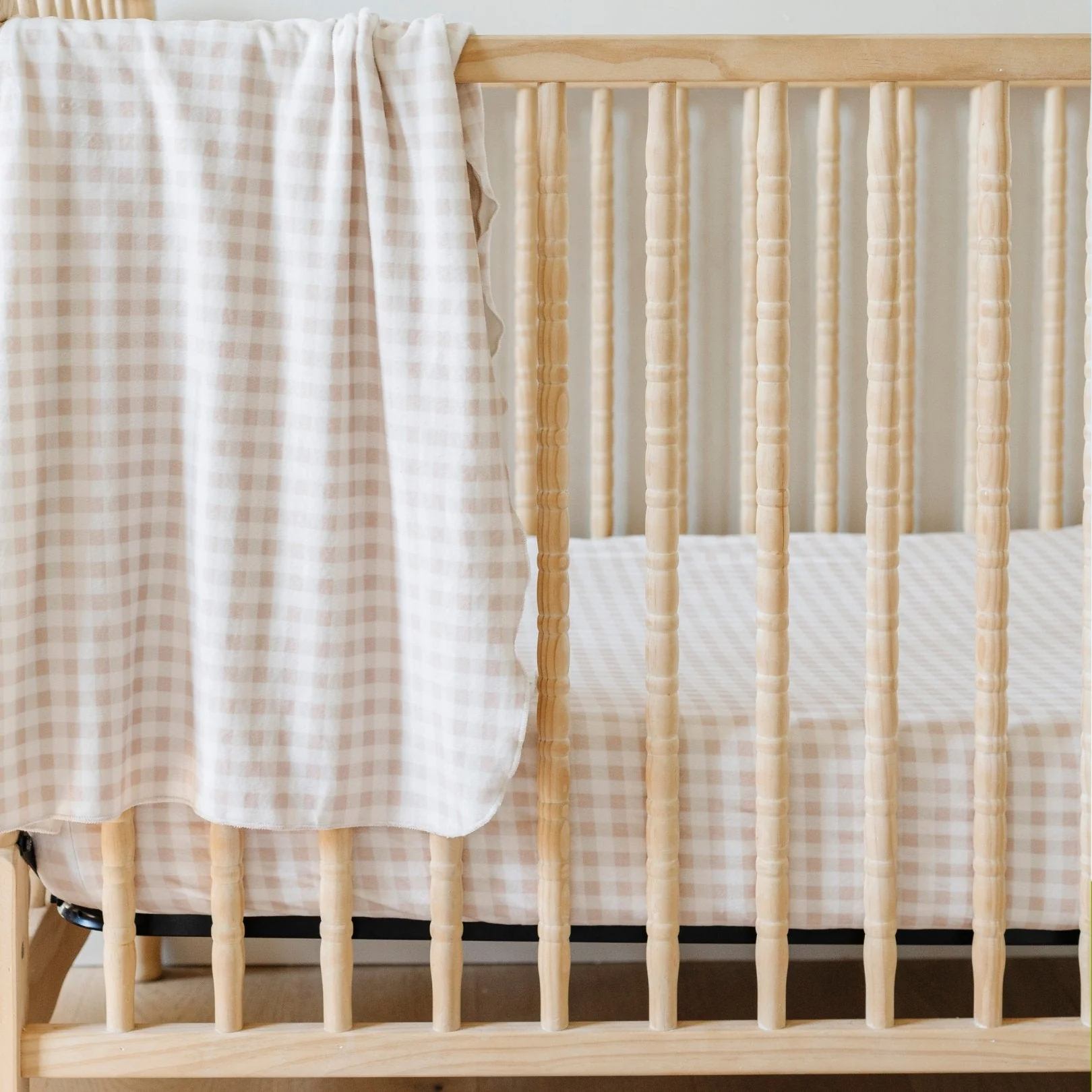 MINKY STRETCH LUXE CRIB SHEETS - Image 25