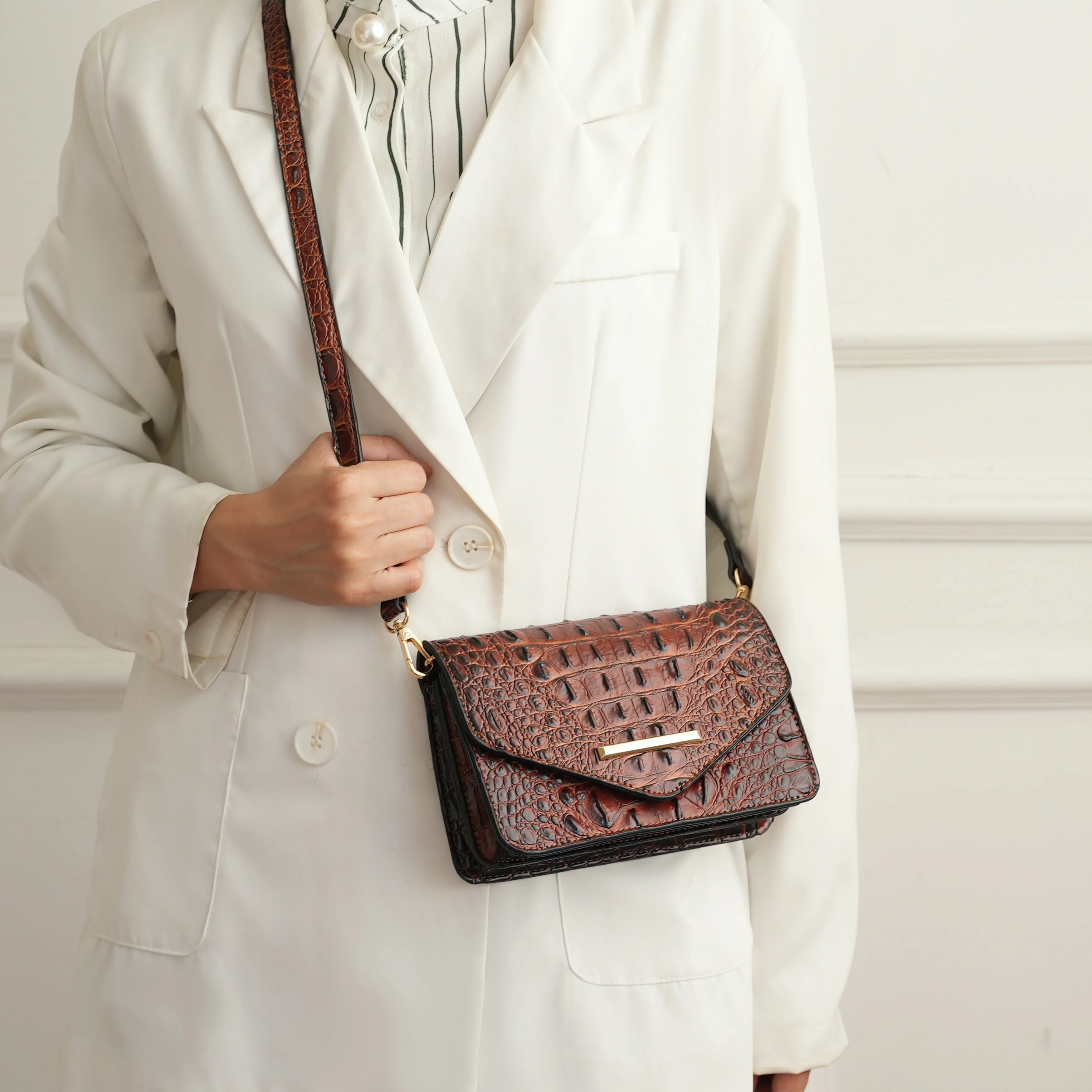 MKF Collection Women's Vanta Solid Croc Saddle Bag - Image 2