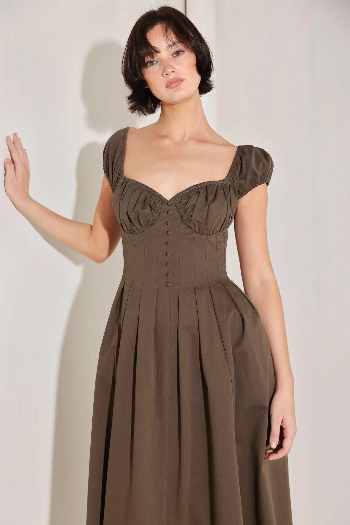 Mocha Muse Moment Woven Midi Dress - Image 3