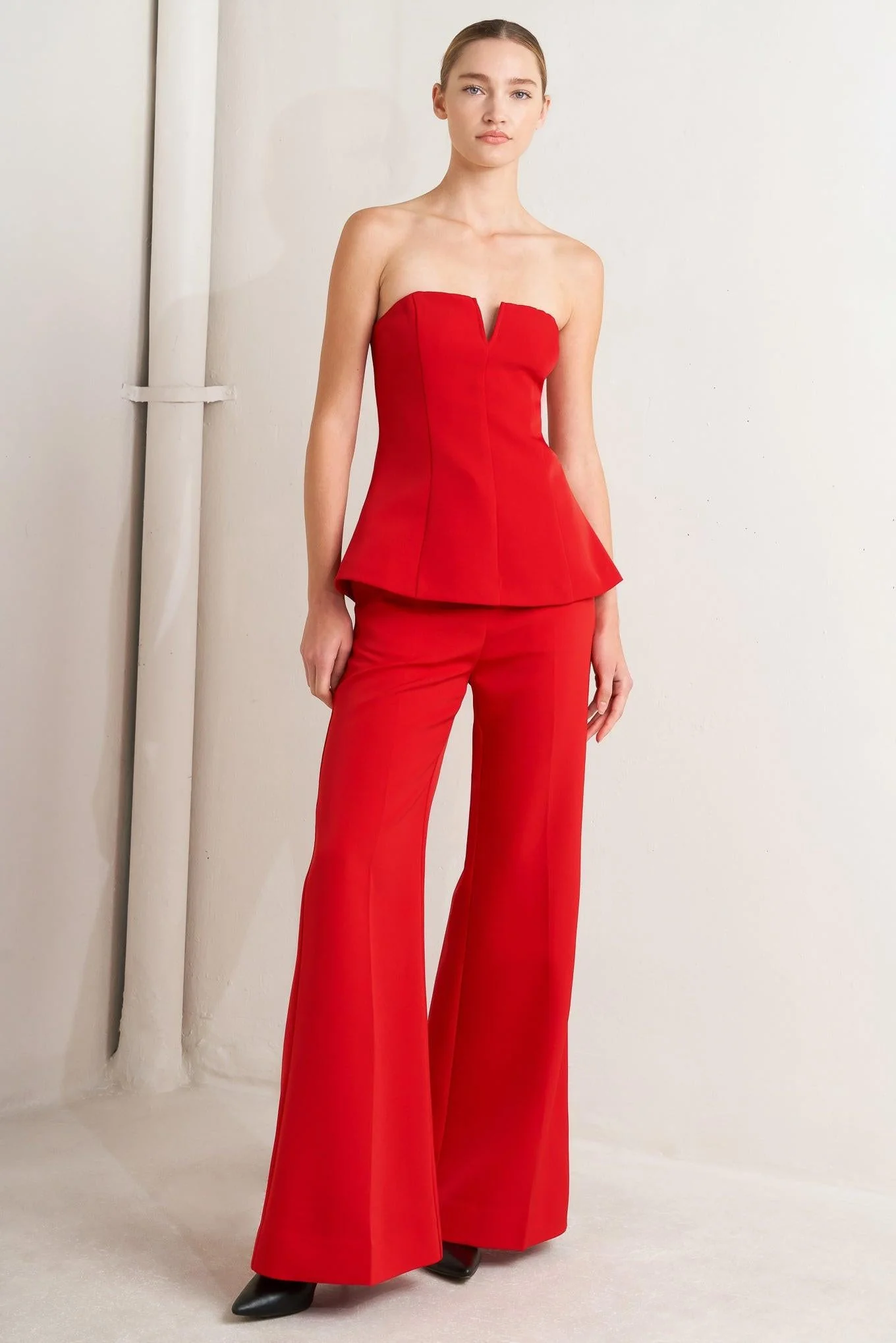 Noir Contour Woven Pants - Image 4