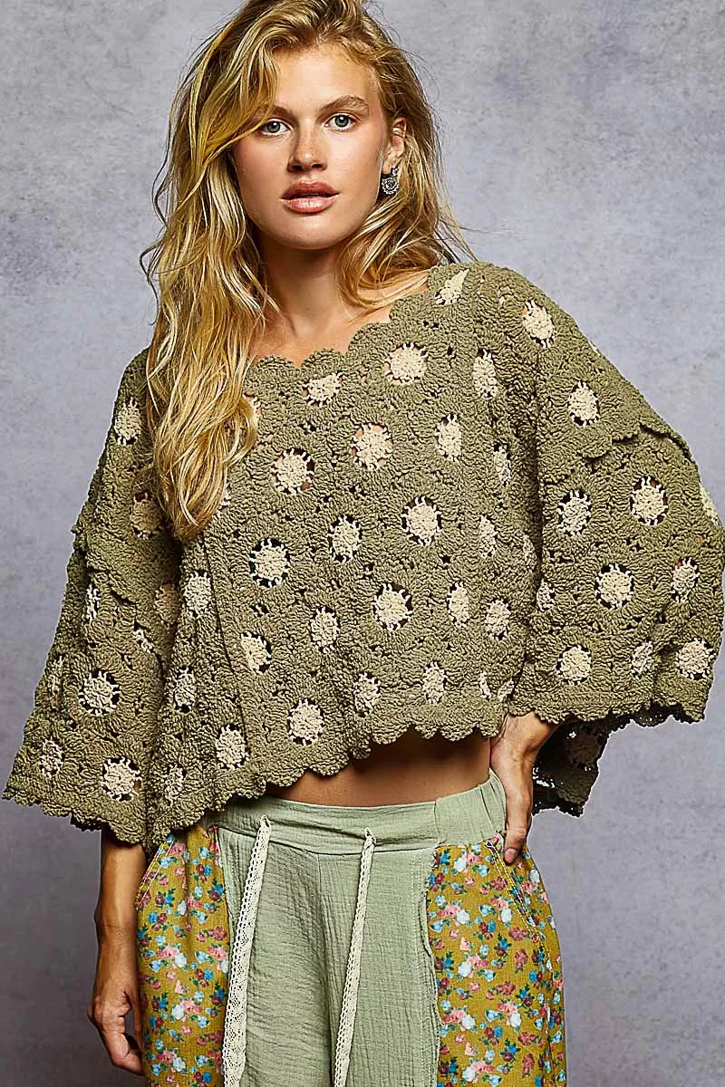 POL Contrast Crochet Cropped Knit Top - Image 2