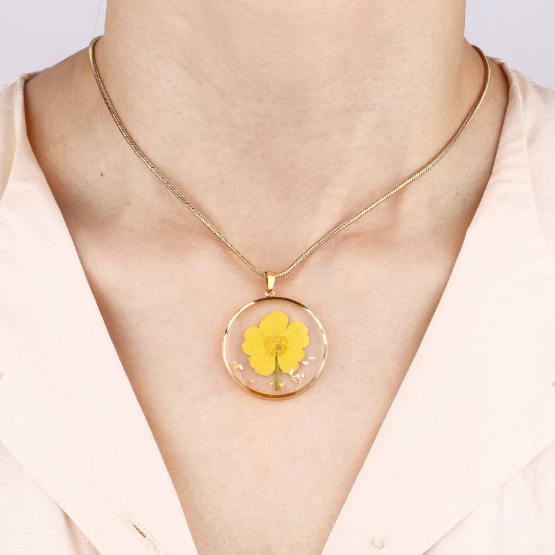 Mint & Lily Pressed Birth Flower Necklace - Image 19