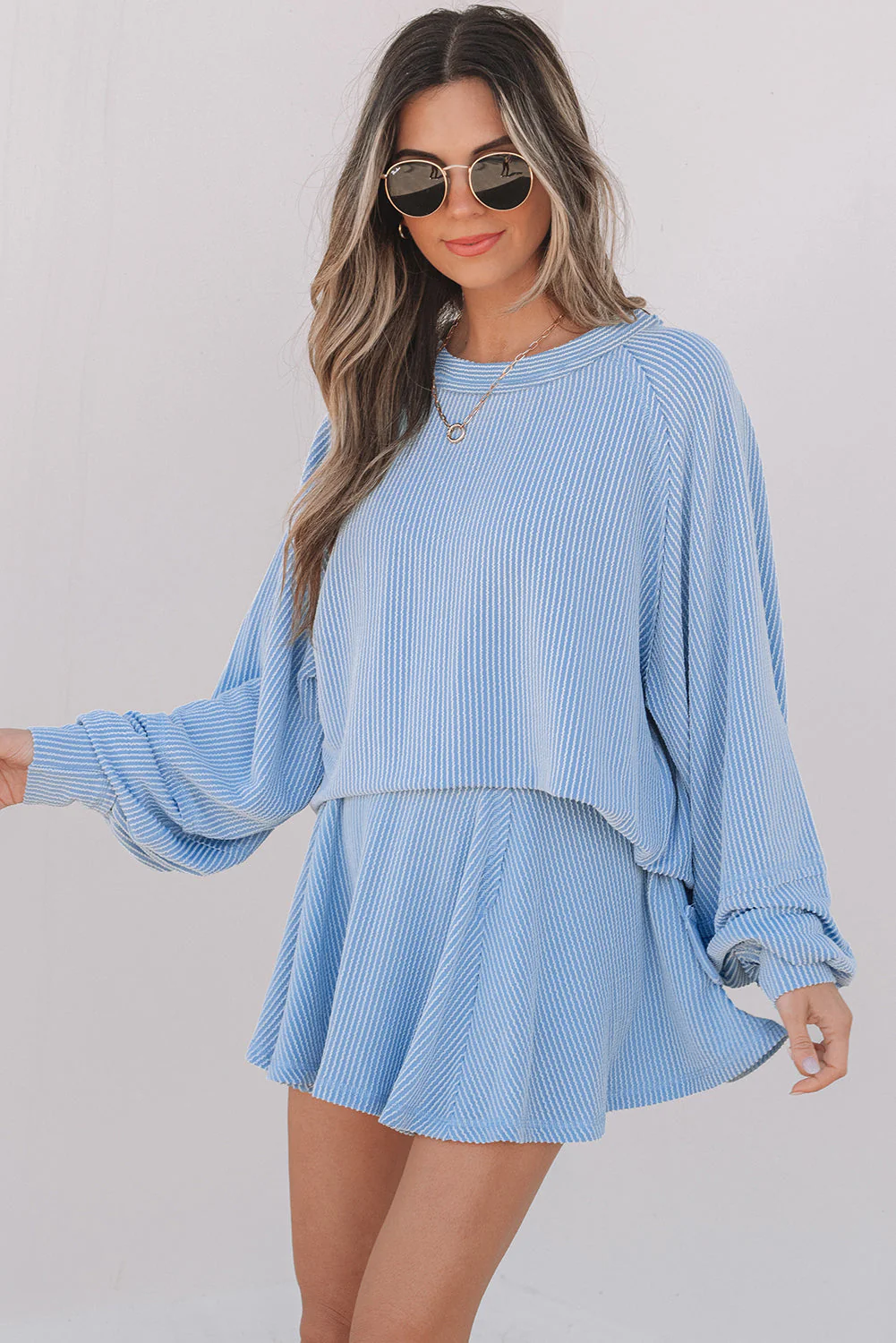 Threaded Pear Scarlett Corded Lantern Sleeve Top - Image 11